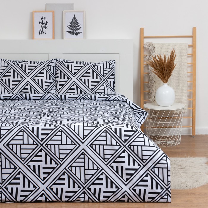 Постельное бельё Евро LoveLife «Этнический узор»: пододеяльник 200х217см+наволочка 50х70см
Постельное бельё Евро LoveLife «Этнический узор»: пододеяльник 200х217см+наволочка 50х70см