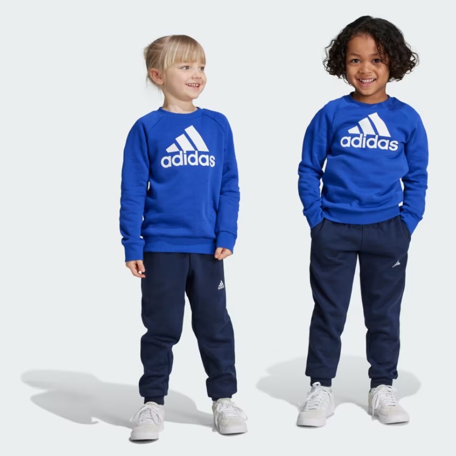 Костюм Adidas для мальчиков, спортивный, IV7436, синий AETC, размер 110, 1 шт., IV7436
Костюм Adidas для мальчиков, спортивный, IV7436, синий AETC, размер 110, 1 шт., IV7436