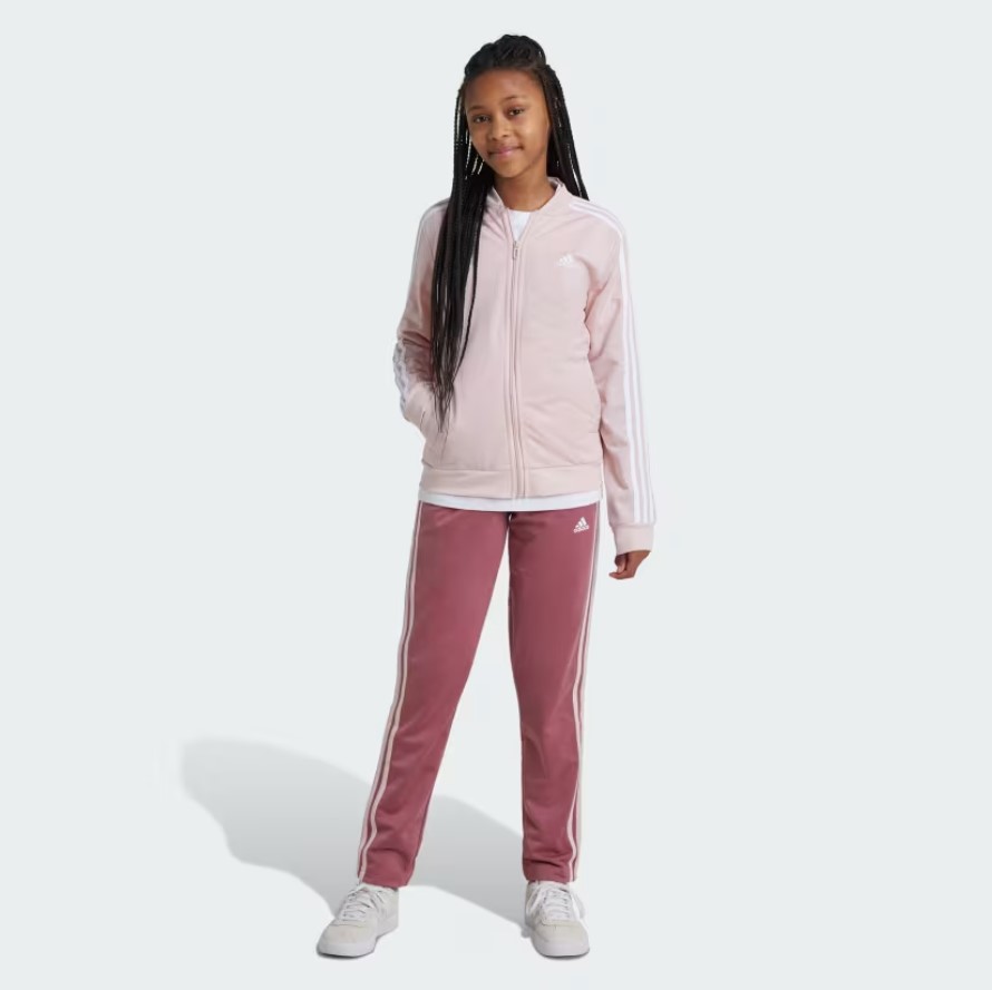 Костюм Adidas для мальчиков, спортивный, IZ3460, светло-розовый AFB1, размер 164, 1 шт., IZ3460
Костюм Adidas для мальчиков, спортивный, IZ3460, светло-розовый AFB1, размер 164, 1 шт., IZ3460