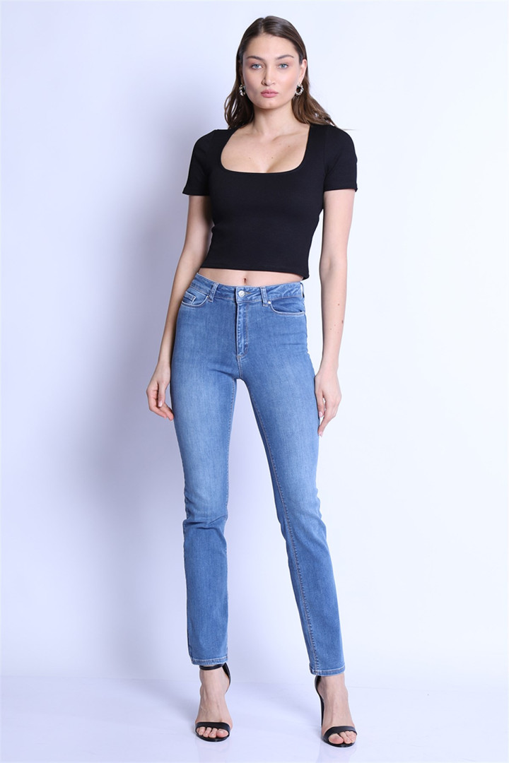 Джинсы женские Twister Jeans 12833 голубые 31/32 (товары доставляются из-за рубежа), 12833
Джинсы женские Twister Jeans 12833 голубые 31/32 (товары доставляются из-за рубежа), 12833