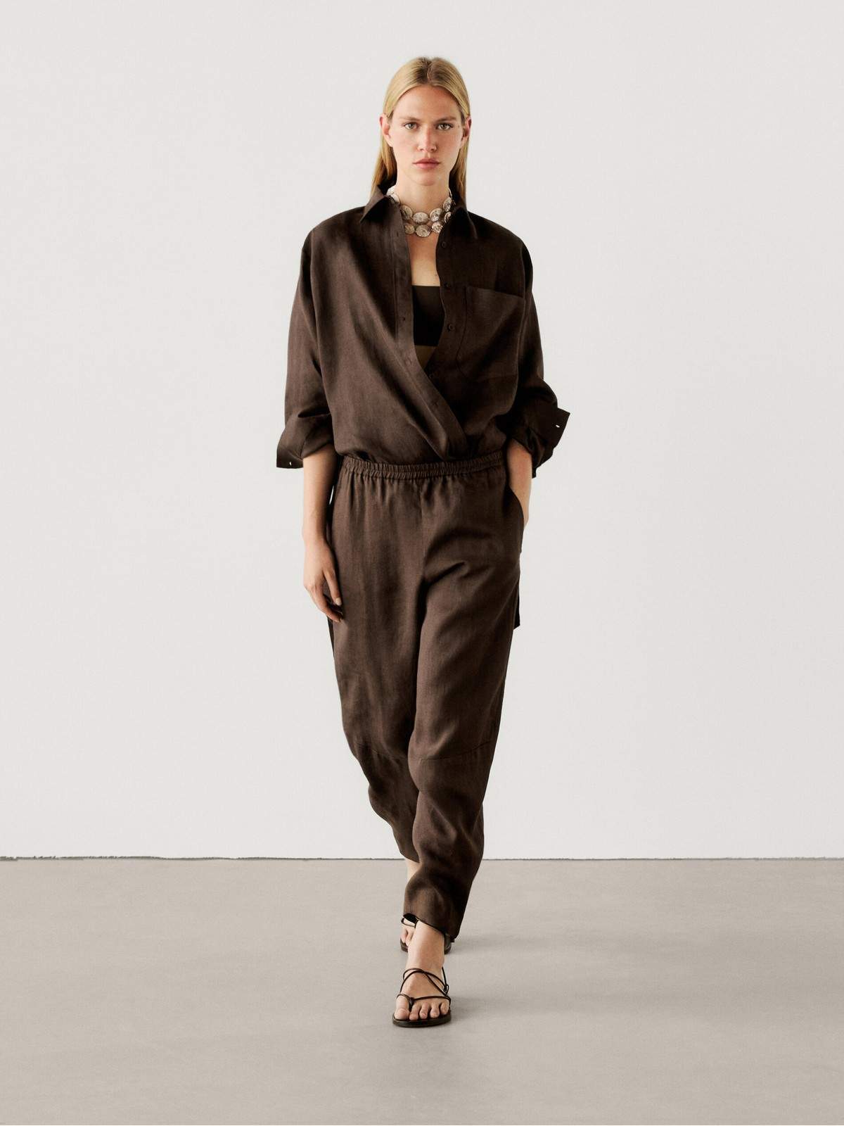 Брюки женские Massimo Dutti 5048/953-I2024 коричневые 38 EU, Коричневый, 5048/953-I2024
Брюки женские Massimo Dutti 5048/953-I2024 коричневые 38 EU, Коричневый, 5048/953-I2024