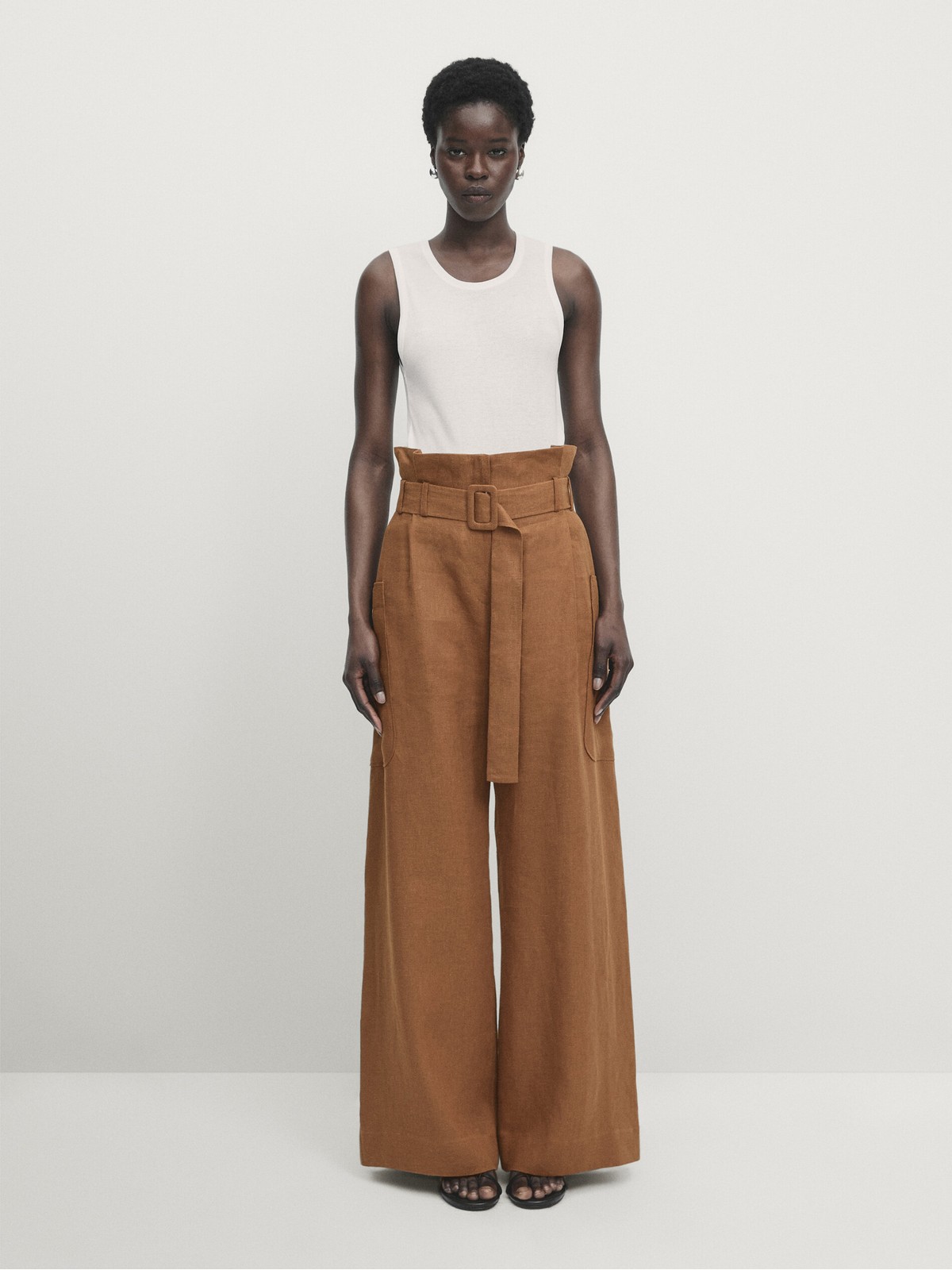 Брюки женские Massimo Dutti 9163/952-I2024 бежевые 34 EU, Бежевый, 9163/952-I2024
Брюки женские Massimo Dutti 9163/952-I2024 бежевые 34 EU, Бежевый, 9163/952-I2024