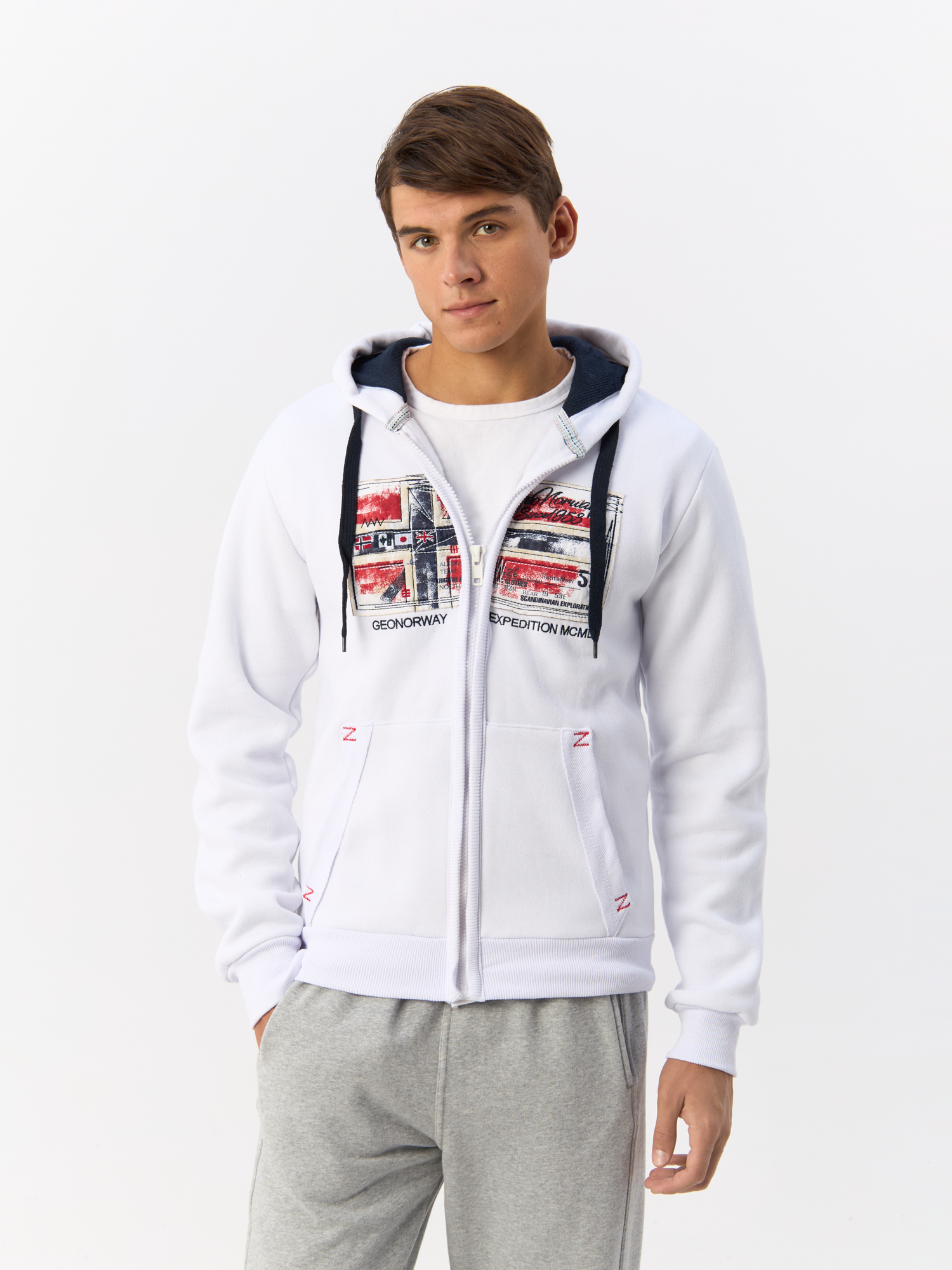 Толстовка мужская Geographical Norway WU4459H/GNO белая 2XL, Белый, WU4459H/GNO
Толстовка мужская Geographical Norway WU4459H/GNO белая 2XL, Белый, WU4459H/GNO