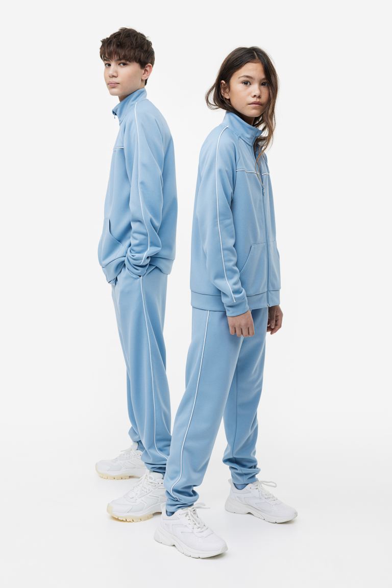 Костюм детский H&M 1071578, цвет светло-синий, размер 146 (доставка из-за рубежа), 1071578
Костюм детский H&M 1071578, цвет светло-синий, размер 146 (доставка из-за рубежа), 1071578