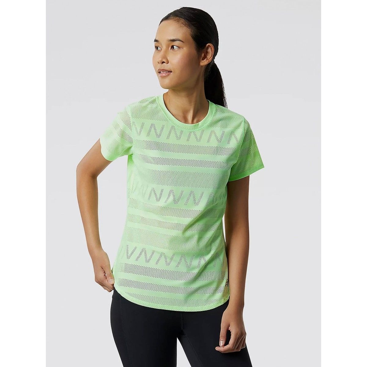 Футболка женская New Balance Q Speed Jacquard Sleeve T-Shirt зеленая M, Q Speed Jacquard Sleeve T-Shirt
Футболка женская New Balance Q Speed Jacquard Sleeve T-Shirt зеленая M, Q Speed Jacquard Sleeve T-Shirt