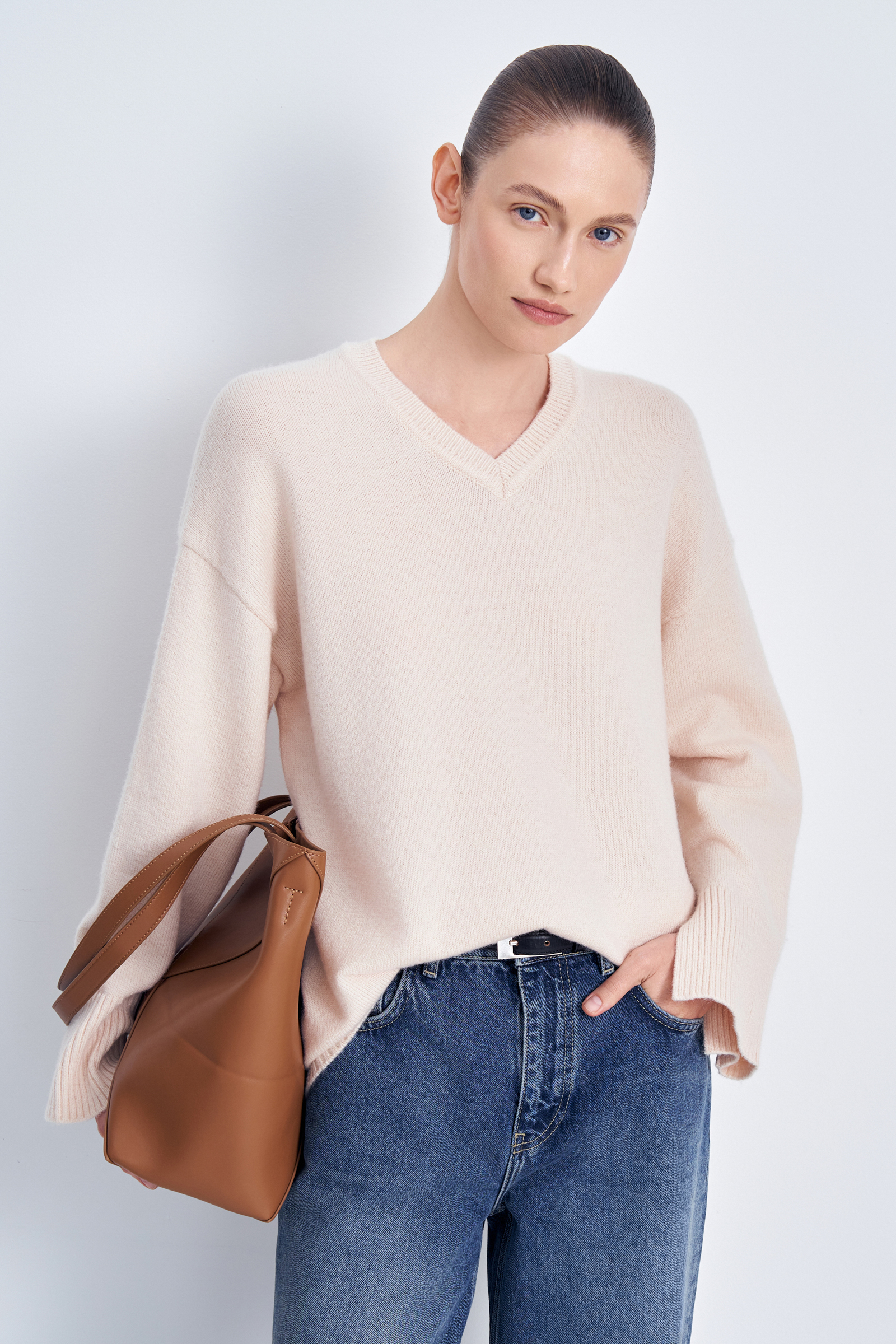 Пуловер женский Finn Flare FAE11117 бежевый XS, FAE11117 
Пуловер женский Finn Flare FAE11117 бежевый XS, FAE11117