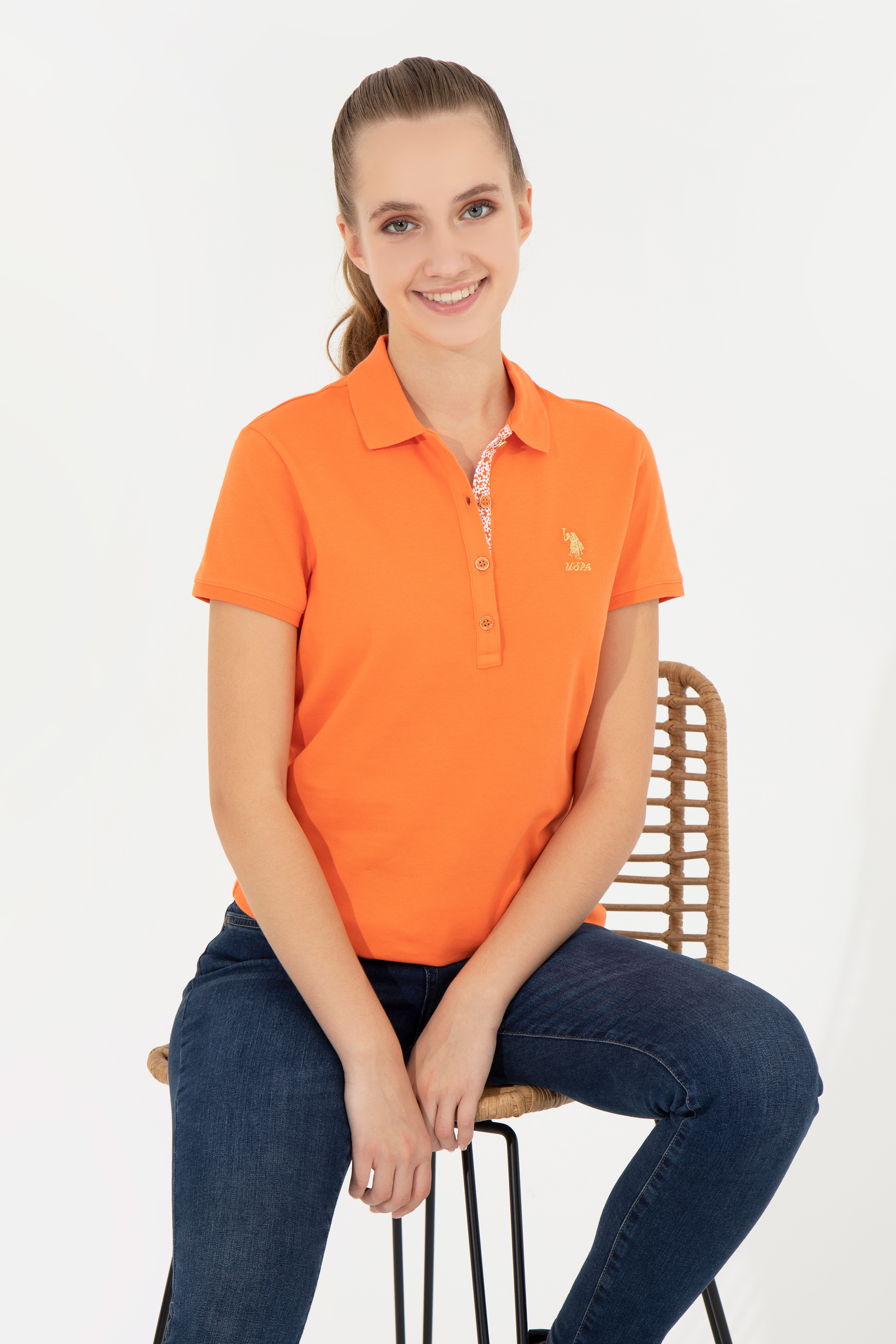 Футболка женская U.S. POLO Assn. G082SZ0110RP0122 оранжевая XS, Оранжевый, G082SZ0110RP0122
Футболка женская U.S. POLO Assn. G082SZ0110RP0122 оранжевая XS, Оранжевый, G082SZ0110RP0122
