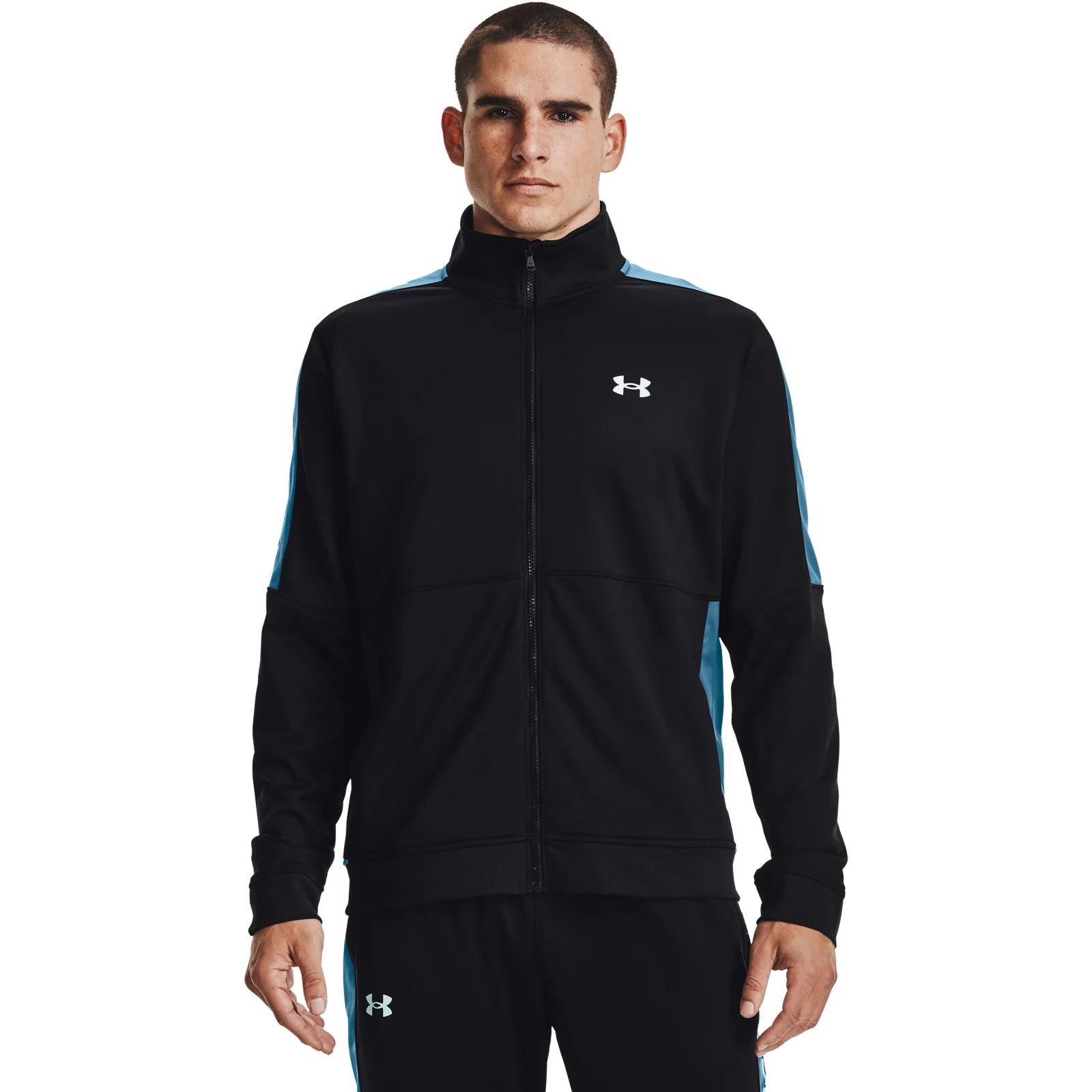 Толстовка мужская Under Armour Sportstyle Graphic Track Jkt черная M, Черный, Sportstyle Graphic Track Jkt
Толстовка мужская Under Armour Sportstyle Graphic Track Jkt черная M, Черный, Sportstyle Graphic Track Jkt