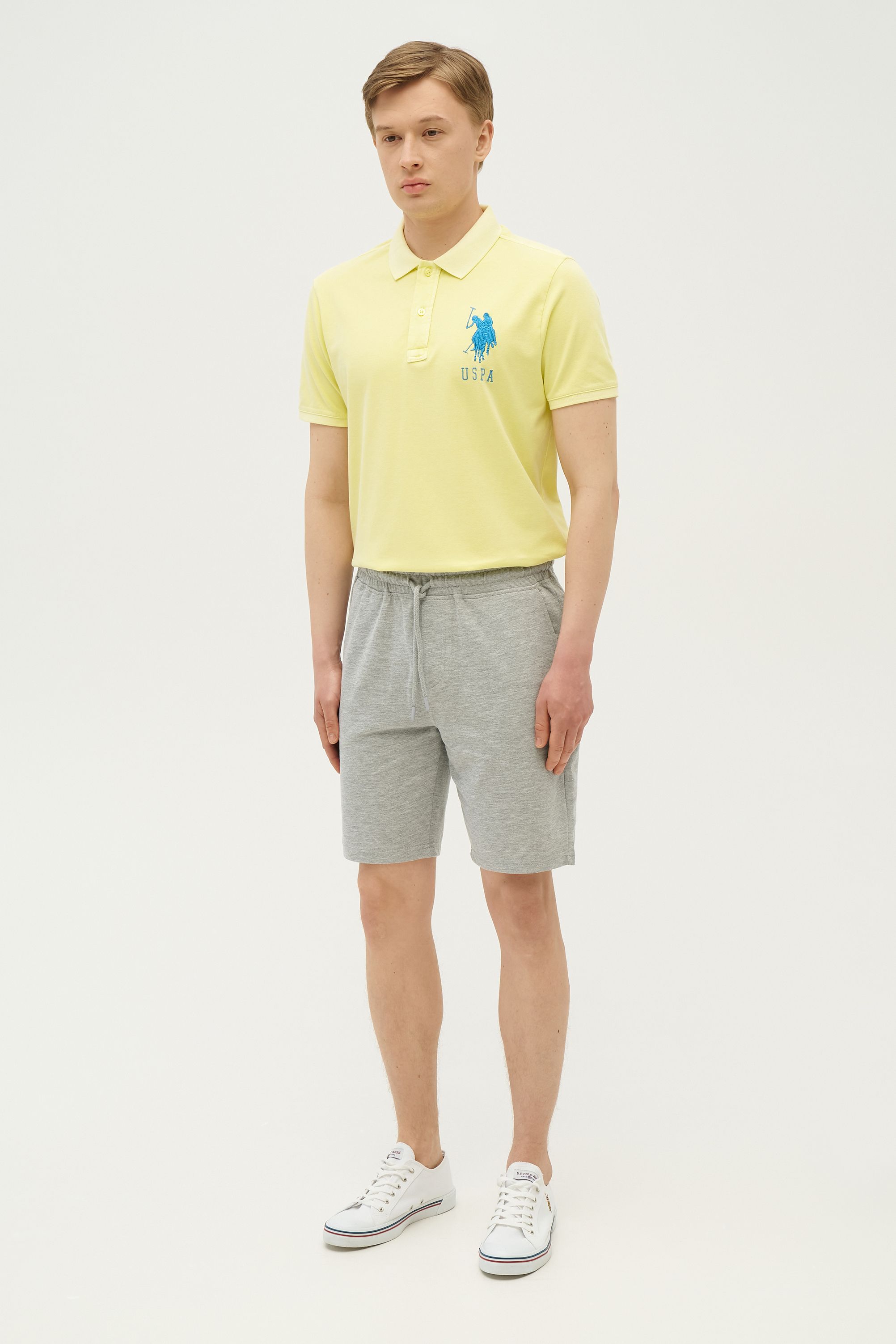 Шорты мужские US Polo Assn G081SZ0OS0PARMEIY023-R серые 2XL, Серый, G081SZ0OS0PARMEIY023-R
Шорты мужские US Polo Assn G081SZ0OS0PARMEIY023-R серые 2XL, Серый, G081SZ0OS0PARMEIY023-R