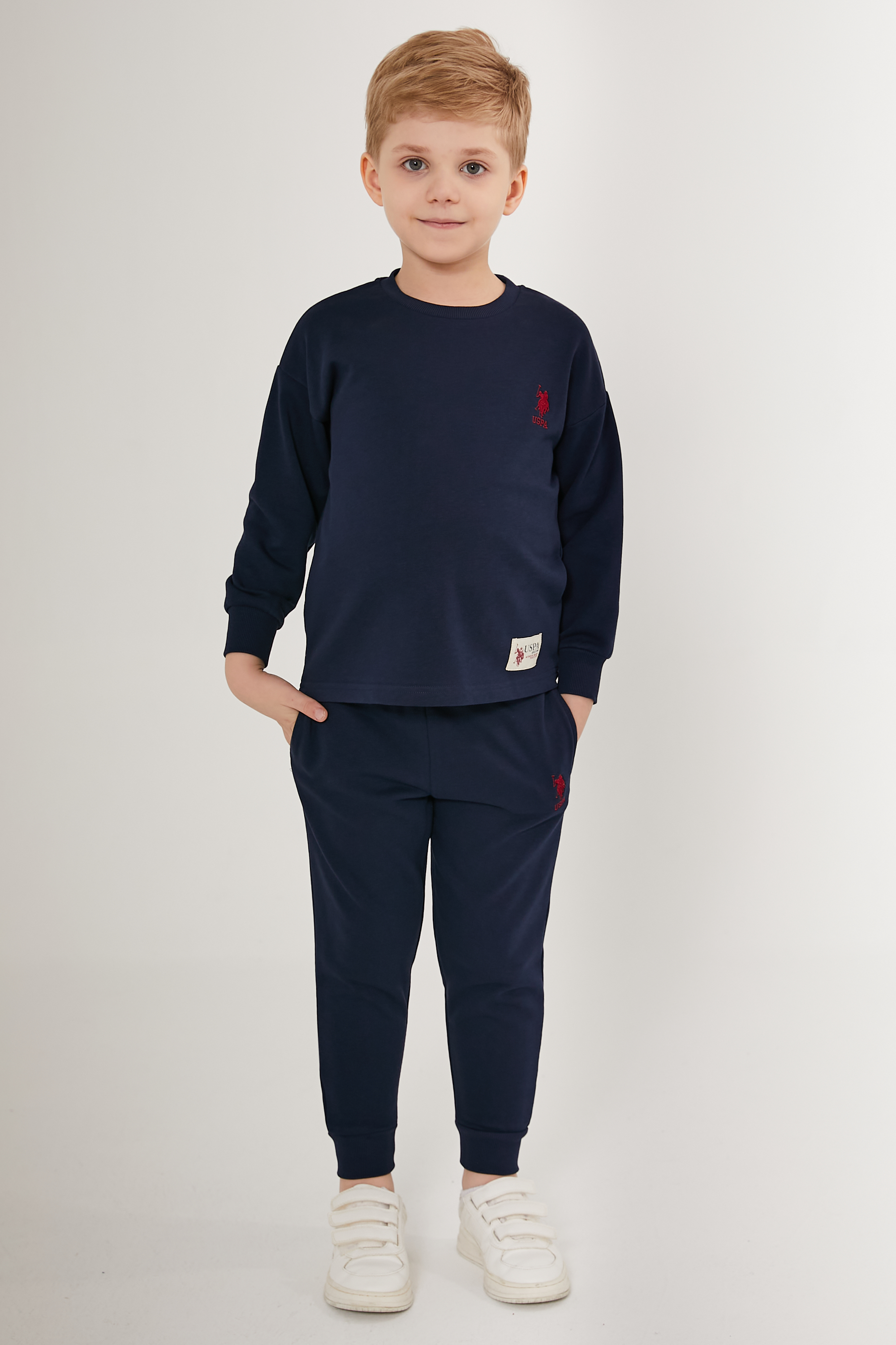 Костюм повседневный US Polo Assn G083SZ0HF0US1574_VR033, темно-синий, 110, G083SZ0HF0US1574_VR033
Костюм повседневный US Polo Assn G083SZ0HF0US1574_VR033, темно-синий, 110, G083SZ0HF0US1574_VR033