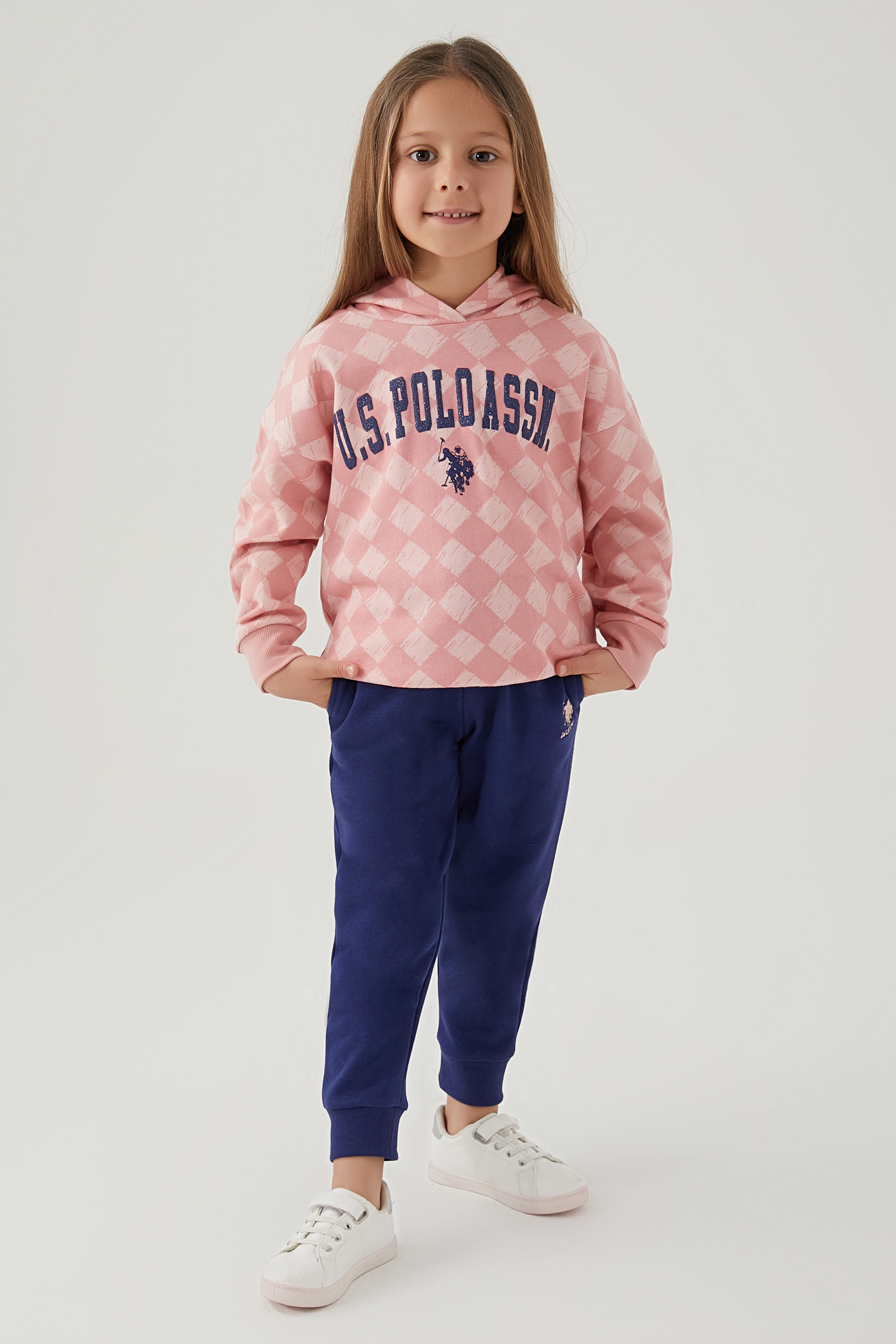 Костюм повседневный US Polo Assn G084SZ0HF0US1633_VR042, синий, пудровый, 140, Синий;бежевый, G084SZ0HF0US1633_VR042
Костюм повседневный US Polo Assn G084SZ0HF0US1633_VR042, синий, пудровый, 140, Синий;бежевый, G084SZ0HF0US1633_VR042