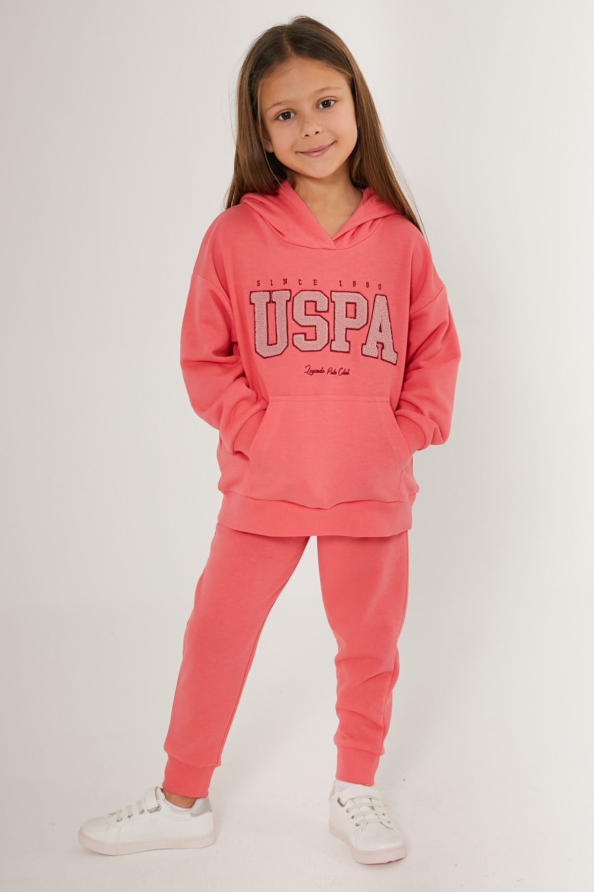 Костюм повседневный US Polo Assn G084SZ0HF0US1601_VR041, темно-розовый, 116, G084SZ0HF0US1601_VR041
Костюм повседневный US Polo Assn G084SZ0HF0US1601_VR041, темно-розовый, 116, G084SZ0HF0US1601_VR041