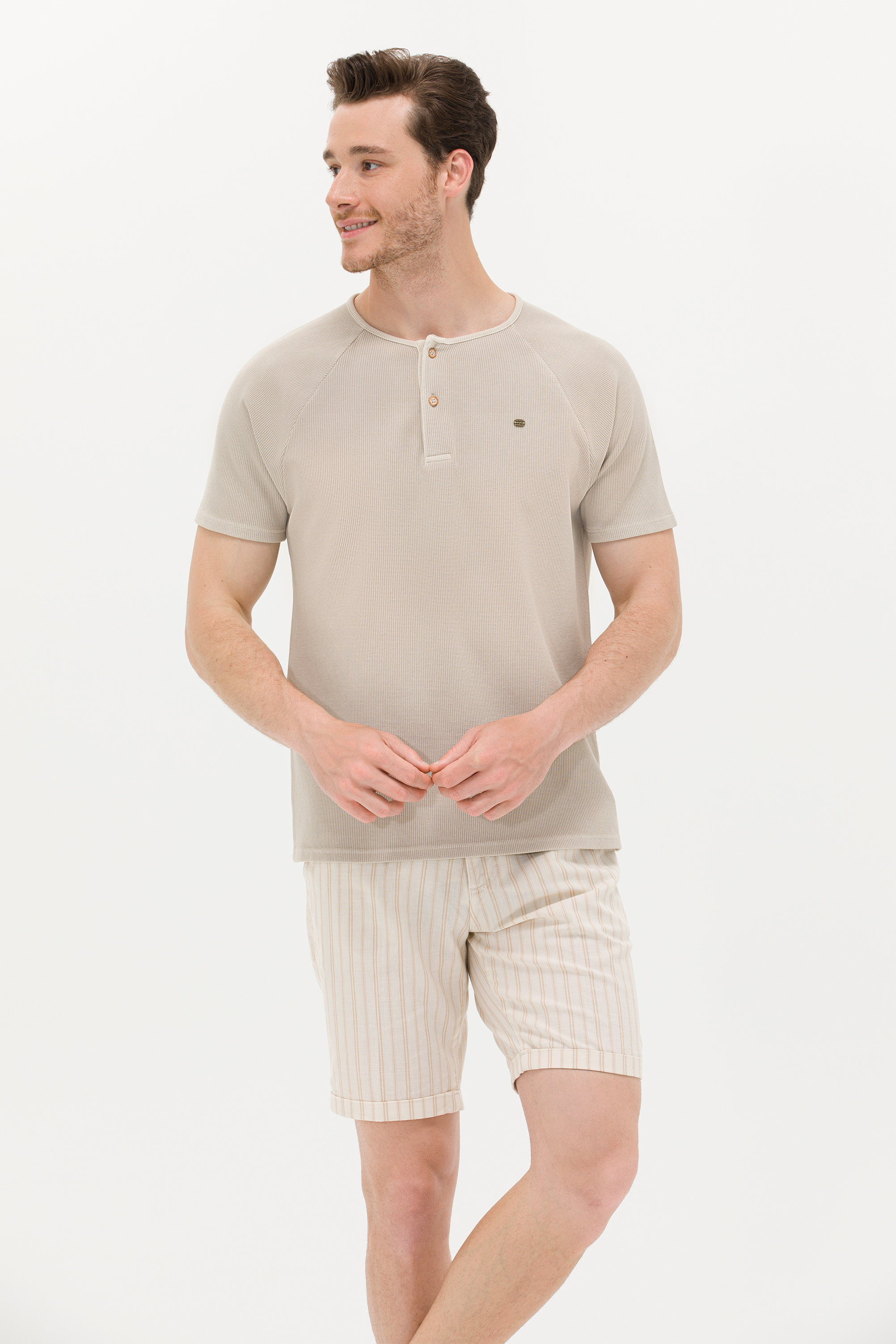 Футболка мужская U.S. POLO Assn. G081SZ011-000-1573941-FANO_VR049_XS бежевая XS, Бежевый, G081SZ011-000-1573941-FANO
Футболка мужская U.S. POLO Assn. G081SZ011-000-1573941-FANO_VR049_XS бежевая XS, Бежевый, G081SZ011-000-1573941-FANO