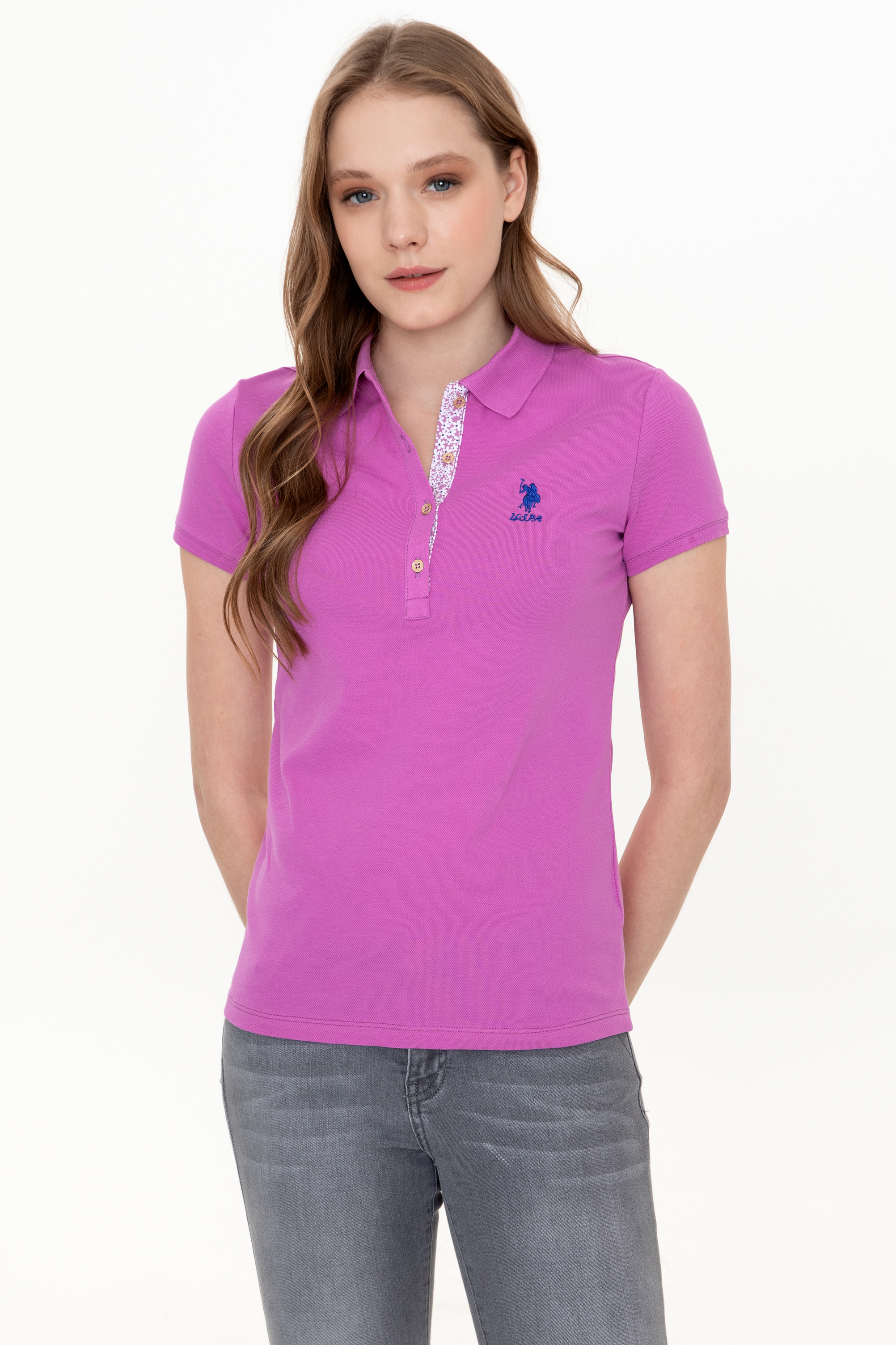 Футболка женская U.S. POLO Assn. G082SZ0110TP0122 фиолетовая 2XS, Фиолетовый, G082SZ0110TP0122
Футболка женская U.S. POLO Assn. G082SZ0110TP0122 фиолетовая 2XS, Фиолетовый, G082SZ0110TP0122