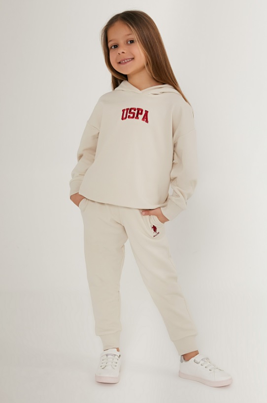 Костюм повседневный US Polo Assn G084SZ0HF0US1662_VR049, кремовый, 104, Бежевый, G084SZ0HF0US1662_VR049
Костюм повседневный US Polo Assn G084SZ0HF0US1662_VR049, кремовый, 104, Бежевый, G084SZ0HF0US1662_VR049
