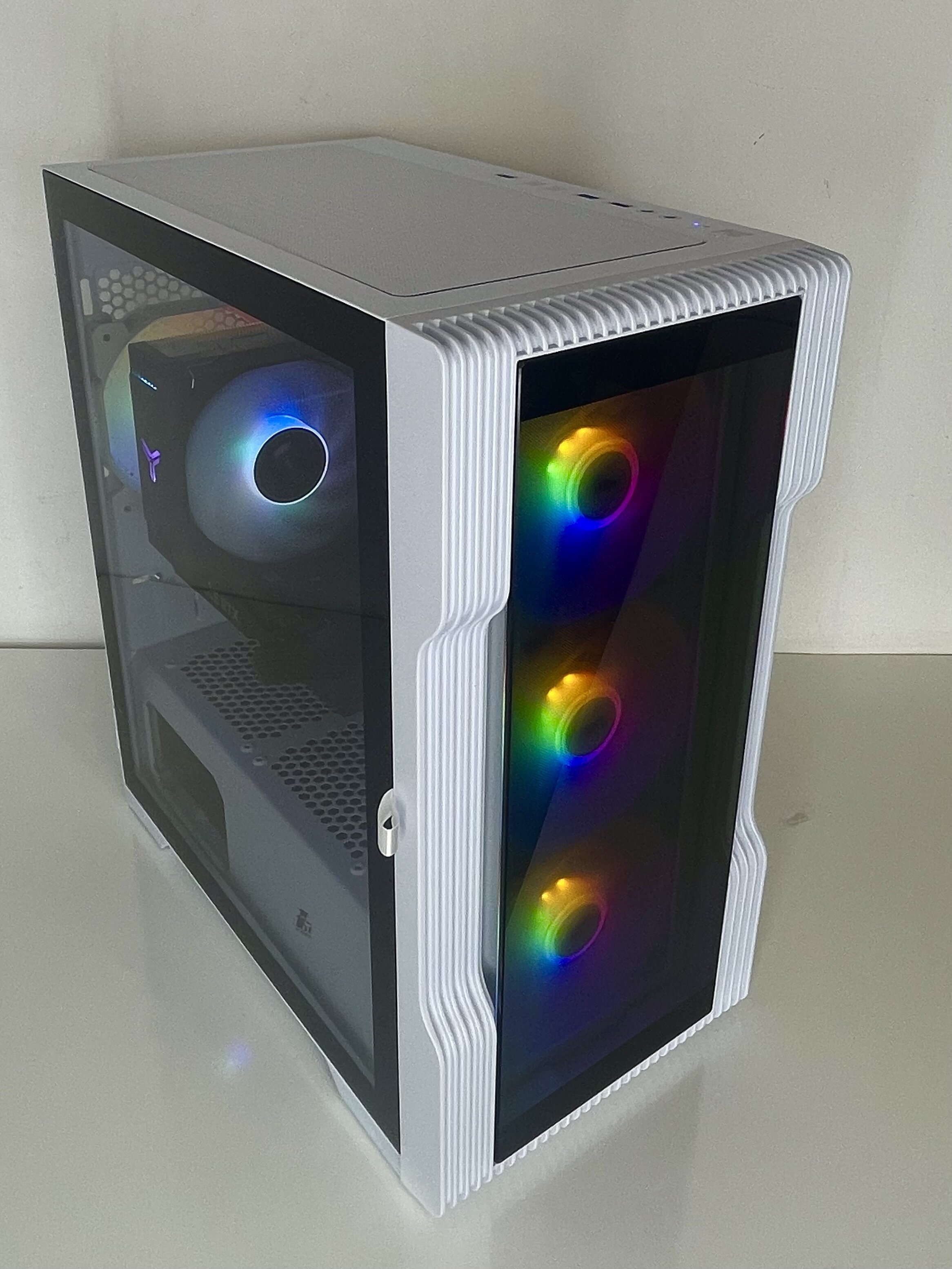Системный блок Cybernote 40658 Ryzen 5 5600X/32Гб/SSD M.2 NVMe 1Тб/RTX4060, Cybernote 40658
Системный блок Cybernote 40658 Ryzen 5 5600X/32Гб/SSD M.2 NVMe 1Тб/RTX4060, Cybernote 40658
