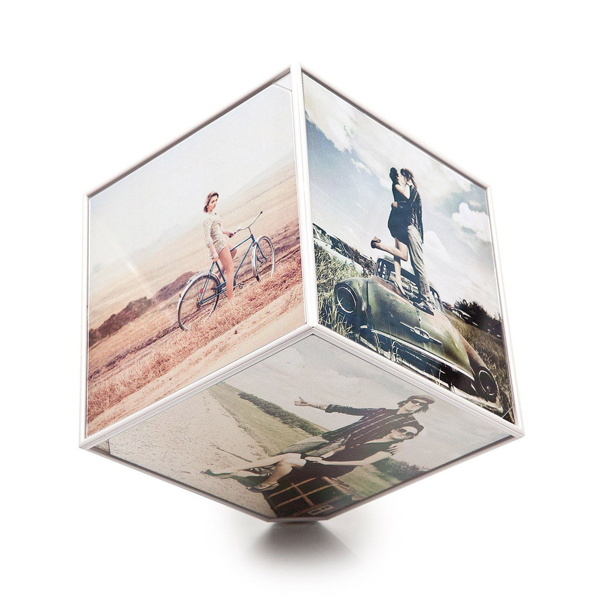 фото Держатель для фотографий вращающийся kube 10x10 balvi