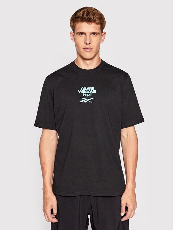 Футболка мужская Reebok 0000300003374 черная S (доставка из-за рубежа), Черный, 0000300003374
Футболка мужская Reebok 0000300003374 черная S (доставка из-за рубежа), Черный, 0000300003374