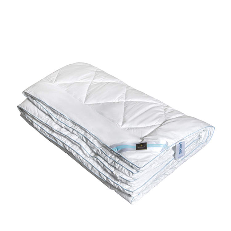 Одеяло BELLEHOME Trio-форм 150х210 
Одеяло BELLEHOME Trio-форм 150х210