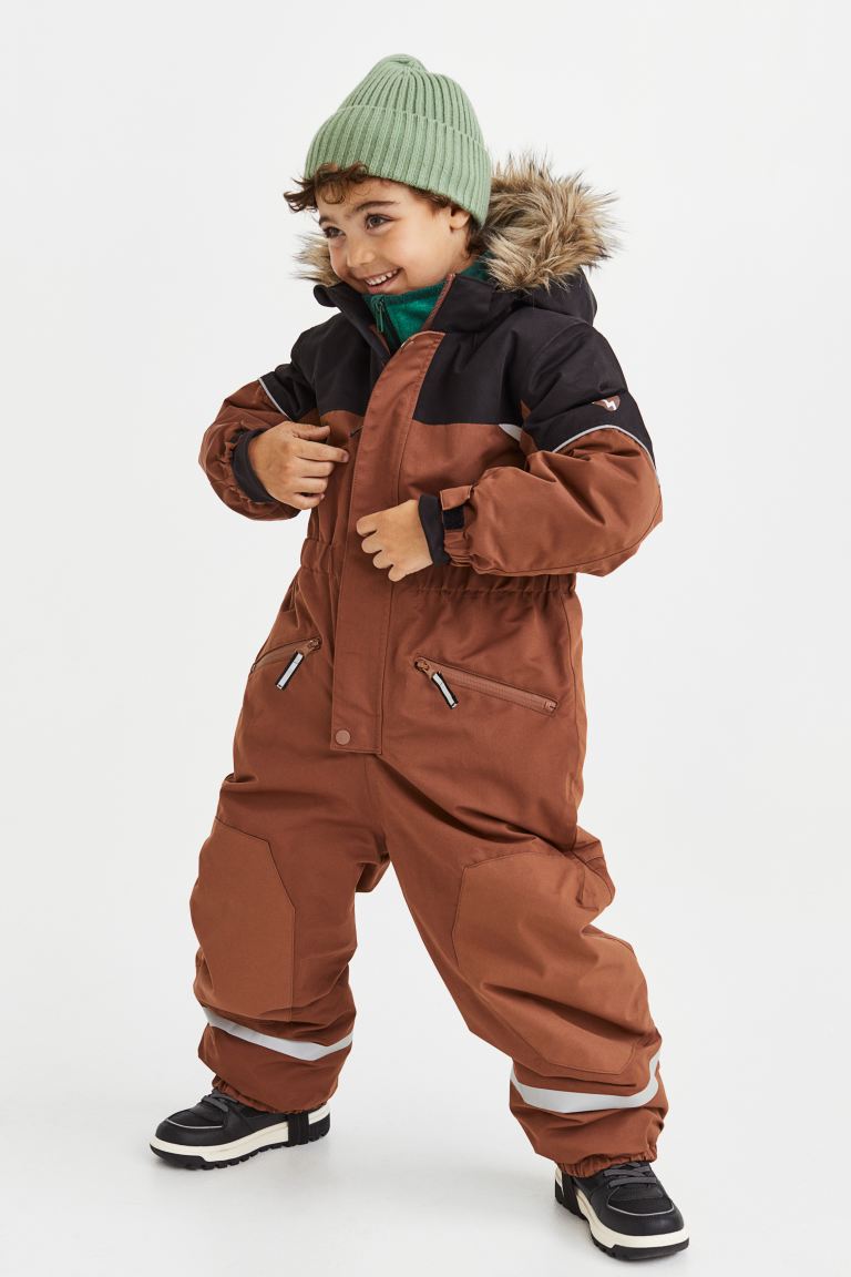Комбинезон детский H&M 1080546, цвет коричневый, размер 110 (доставка из-за рубежа), 1080546
Комбинезон детский H&M 1080546, цвет коричневый, размер 110 (доставка из-за рубежа), 1080546
