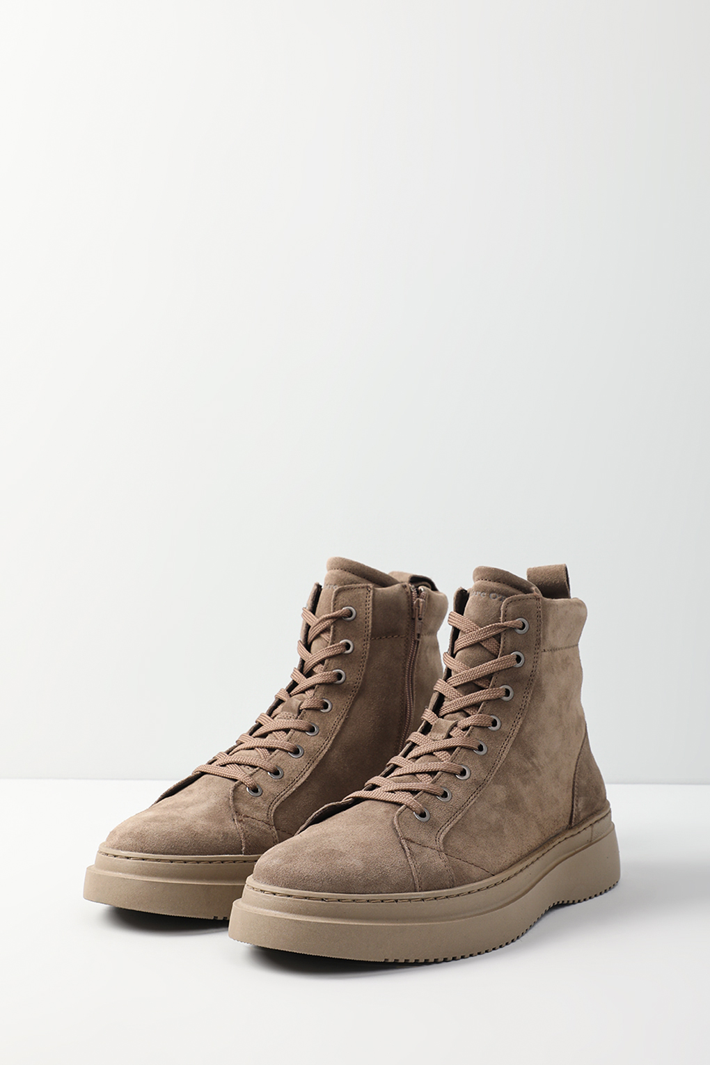 Ботинки мужские Marc O’Polo 30827376302300 коричневые 44 EU, Коричневый, 30827376302300
Ботинки мужские Marc O’Polo 30827376302300 коричневые 44 EU, Коричневый, 30827376302300