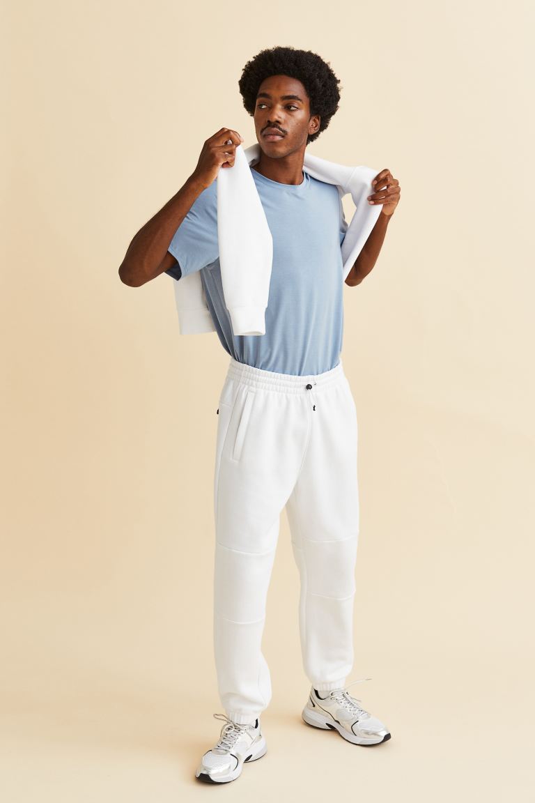 Брюки мужские H&M 1114220002 белые M (доставка из-за рубежа), Белый, 1114220002
Брюки мужские H&M 1114220002 белые M (доставка из-за рубежа), Белый, 1114220002