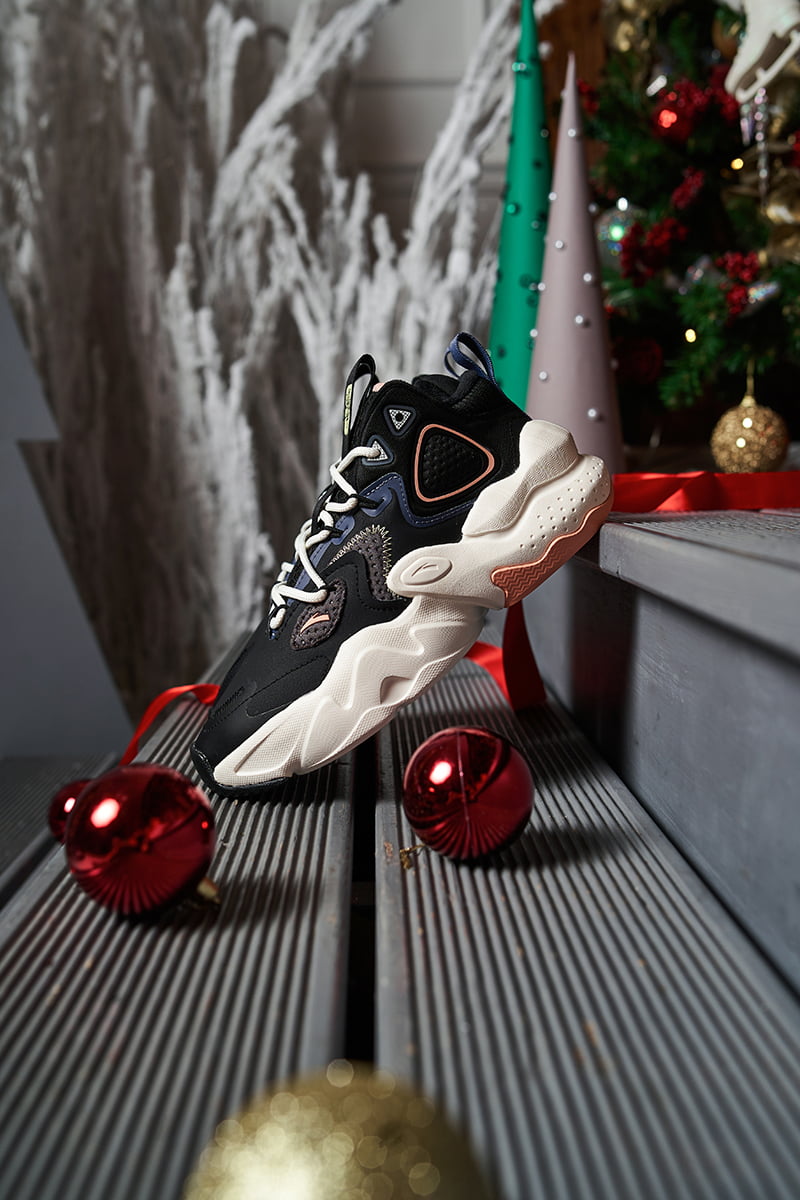 Спортивные кроссовки женские Anta 822148901 Lifestyle Weifeng 2.0 Warm черные 7 US, Черный, 822148901 Lifestyle Weifeng 2.0 Warm
Спортивные кроссовки женские Anta 822148901 Lifestyle Weifeng 2.0 Warm черные 7 US, Черный, 822148901 Lifestyle Weifeng 2.0 Warm