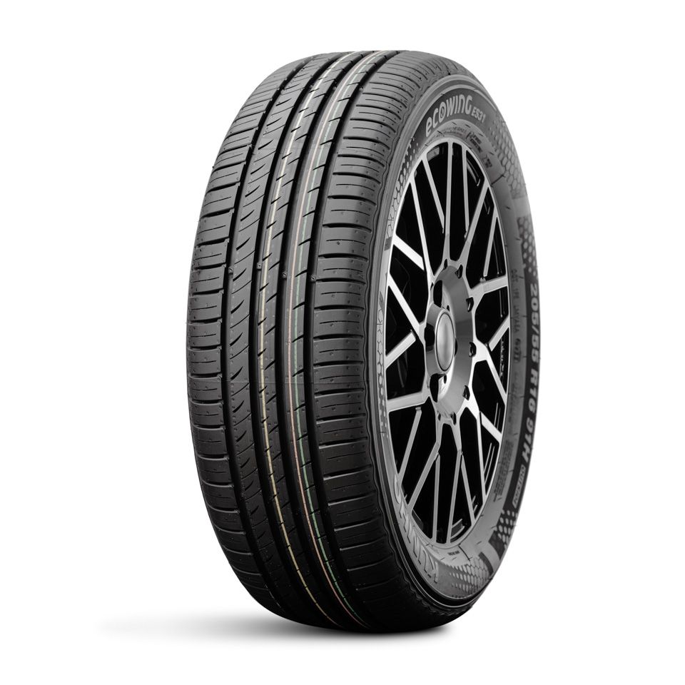 Шины Kumho Автомобильная шина Kumho ES-31 185 / 60 R 16 82 T (до 190 км/ч), Автомобильная шина Kumho ES-31
Шины Kumho Автомобильная шина Kumho ES-31 185 / 60 R 16 82 T (до 190 км/ч), Автомобильная шина Kumho ES-31