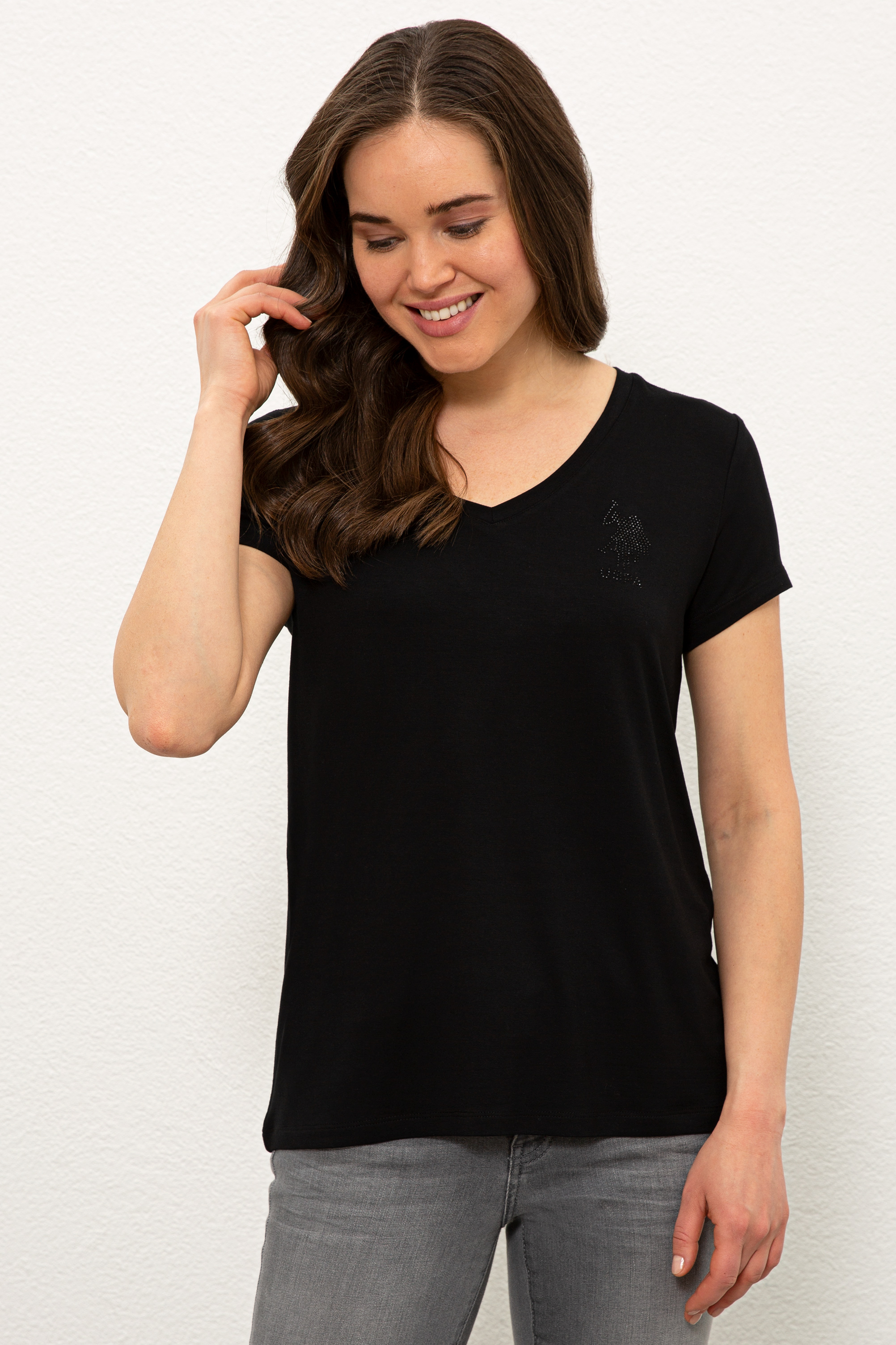 Футболка женская U.S. POLO Assn. G082SZ0110CIYOSEL21 черная XS, Черный, G082SZ0110CIYOSEL21
Футболка женская U.S. POLO Assn. G082SZ0110CIYOSEL21 черная XS, Черный, G082SZ0110CIYOSEL21