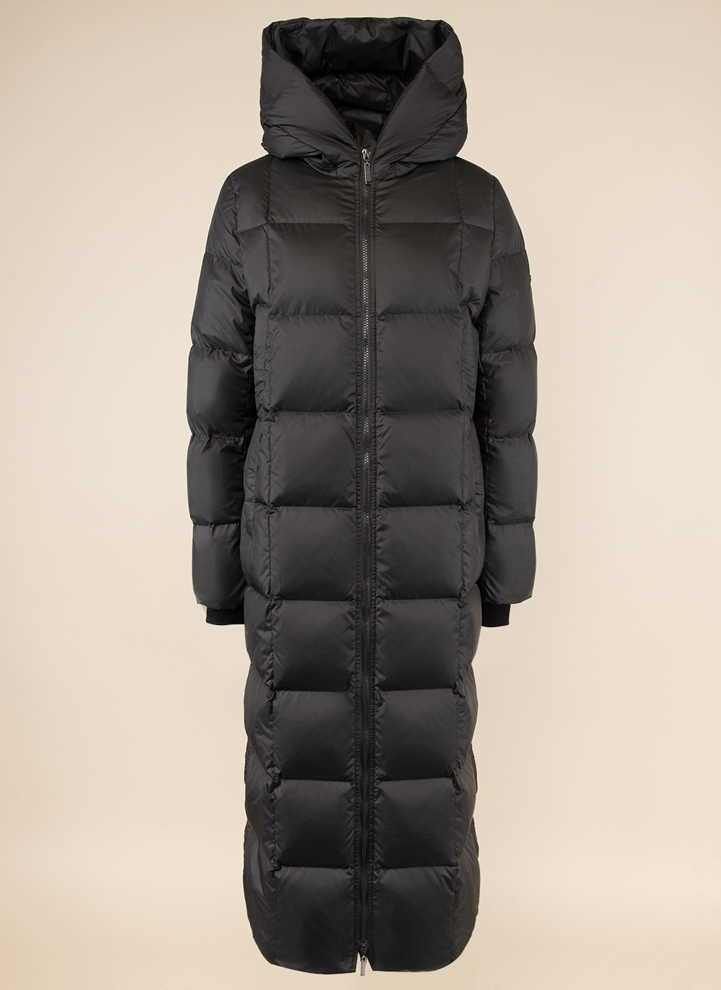 Пальто женское Каляев 49471 черное 48 RU, Черный, 49471 
Пальто женское Каляев 49471 черное 48 RU, Черный, 49471