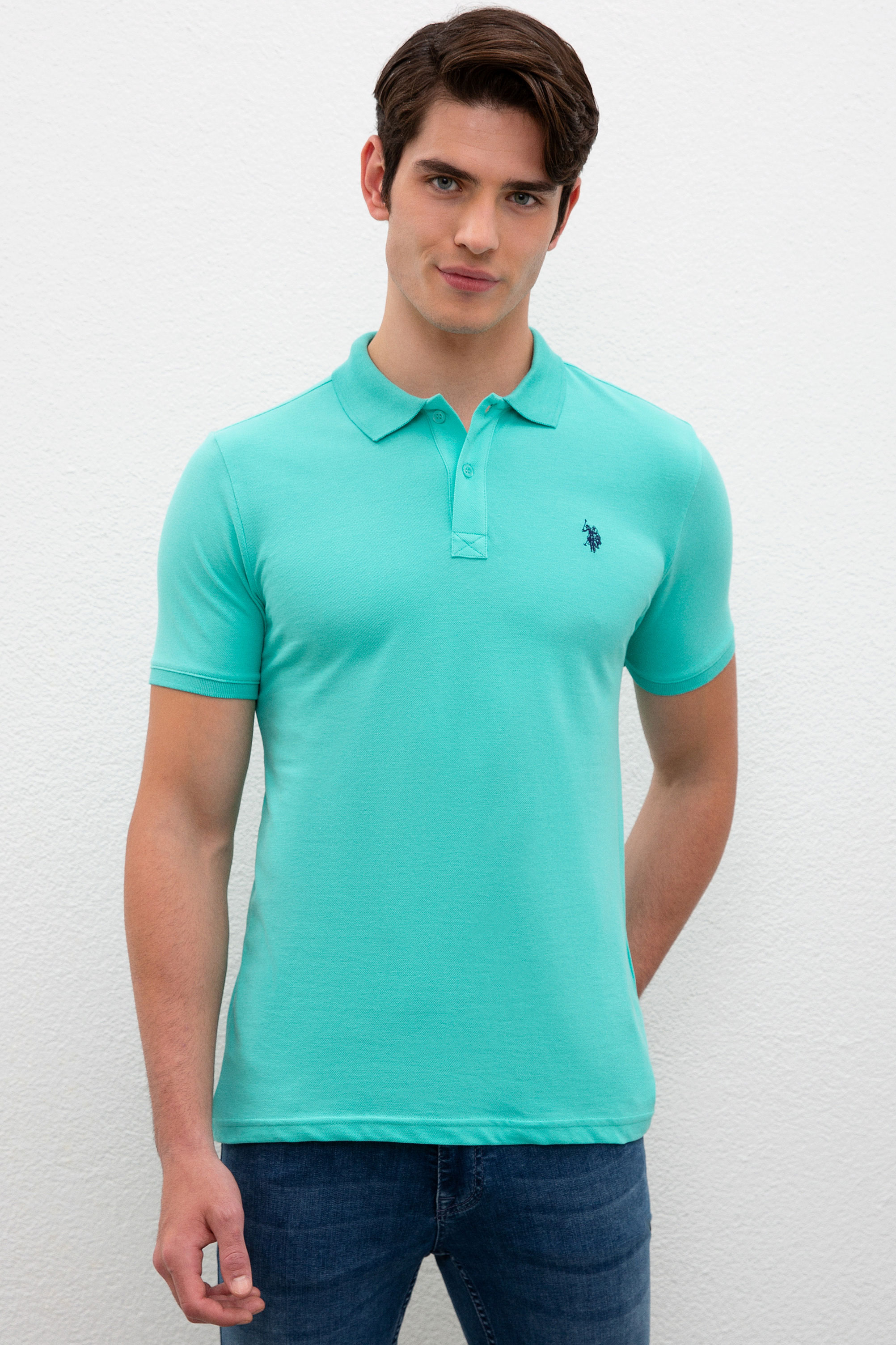 Футболка мужская U.S. POLO Assn. G081GL0110GTP04IY020 бирюзовая M, G081GL0110GTP04IY020
Футболка мужская U.S. POLO Assn. G081GL0110GTP04IY020 бирюзовая M, G081GL0110GTP04IY020