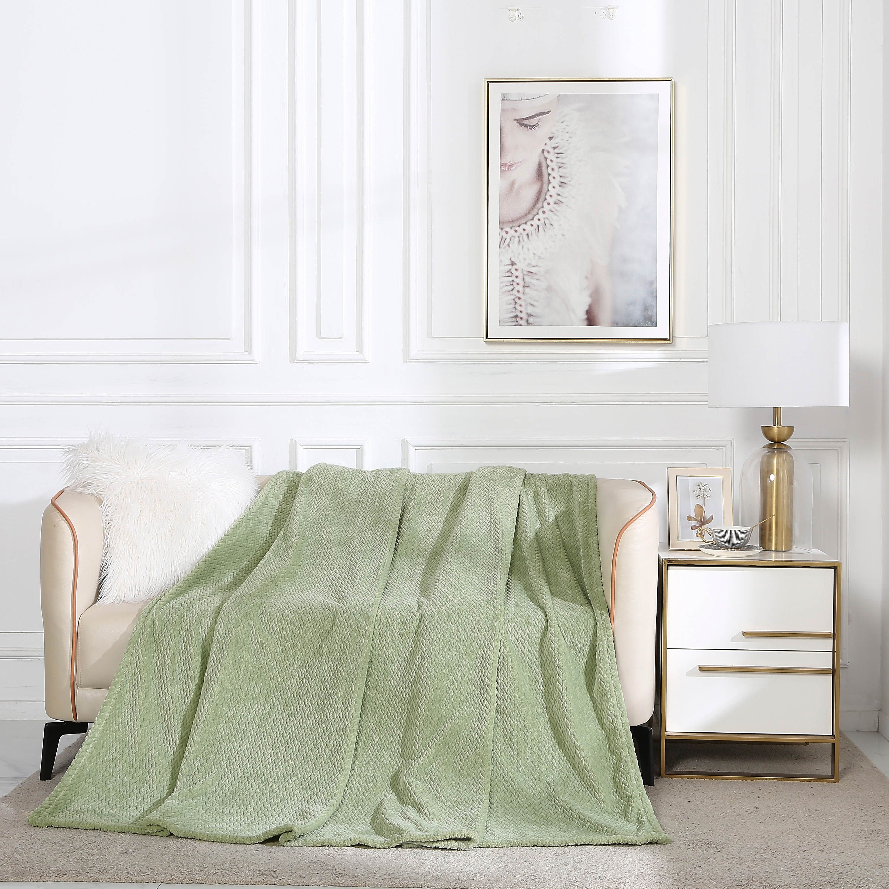 Плед полуторный однотонный Cleo Home Coletta Collection 150х200 велсофт покрывало на диван, Coletta Collection
Плед полуторный однотонный Cleo Home Coletta Collection 150х200 велсофт покрывало на диван, Coletta Collection