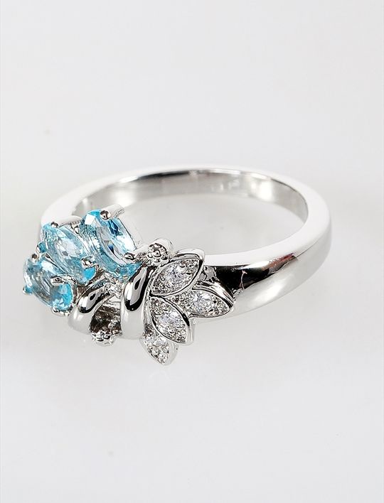 Кольцо из бижутерного сплава р. 18 Lotus Jewelry RH39R-48Blcz, фианит/циркон, RH39R-48Blcz
Кольцо из бижутерного сплава р. 18 Lotus Jewelry RH39R-48Blcz, фианит/циркон, RH39R-48Blcz