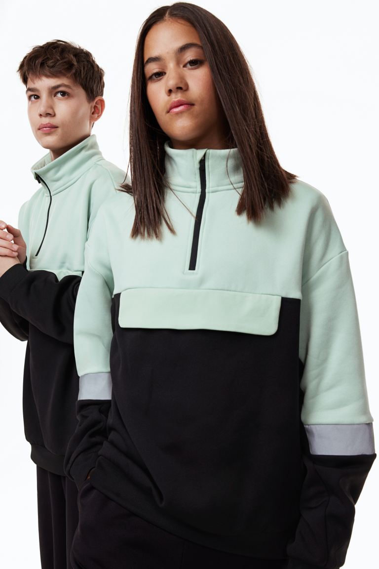 Свитшот детский H&M 1109263, черный/светло-зеленый, размер 146 (доставка из-за рубежа), 1109263
Свитшот детский H&M 1109263, черный/светло-зеленый, размер 146 (доставка из-за рубежа), 1109263