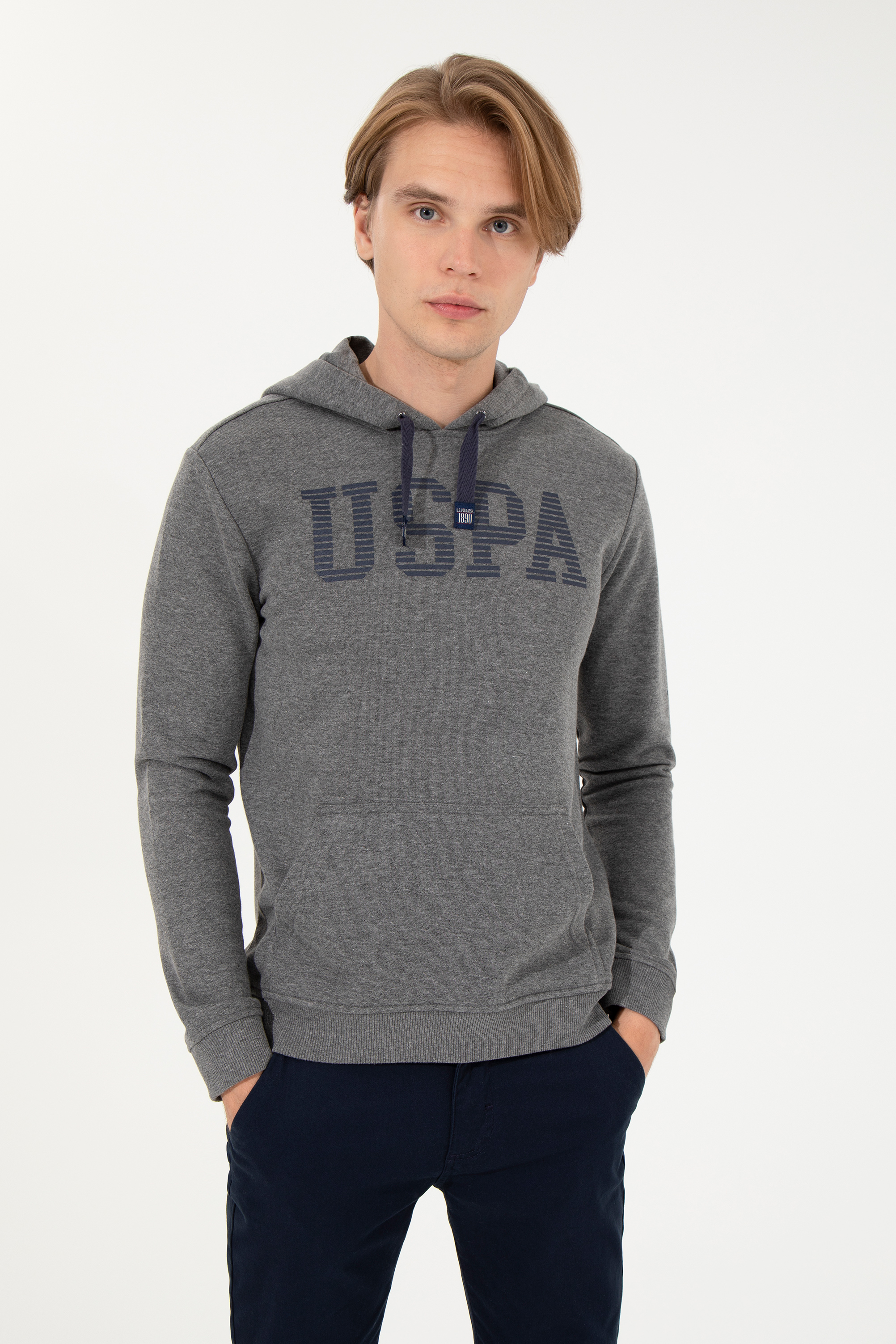 Худи мужское U.S. POLO Assn. G081SZ0820GUYSK022-E серое XS, Серый, G081SZ0820GUYSK022-E
Худи мужское U.S. POLO Assn. G081SZ0820GUYSK022-E серое XS, Серый, G081SZ0820GUYSK022-E