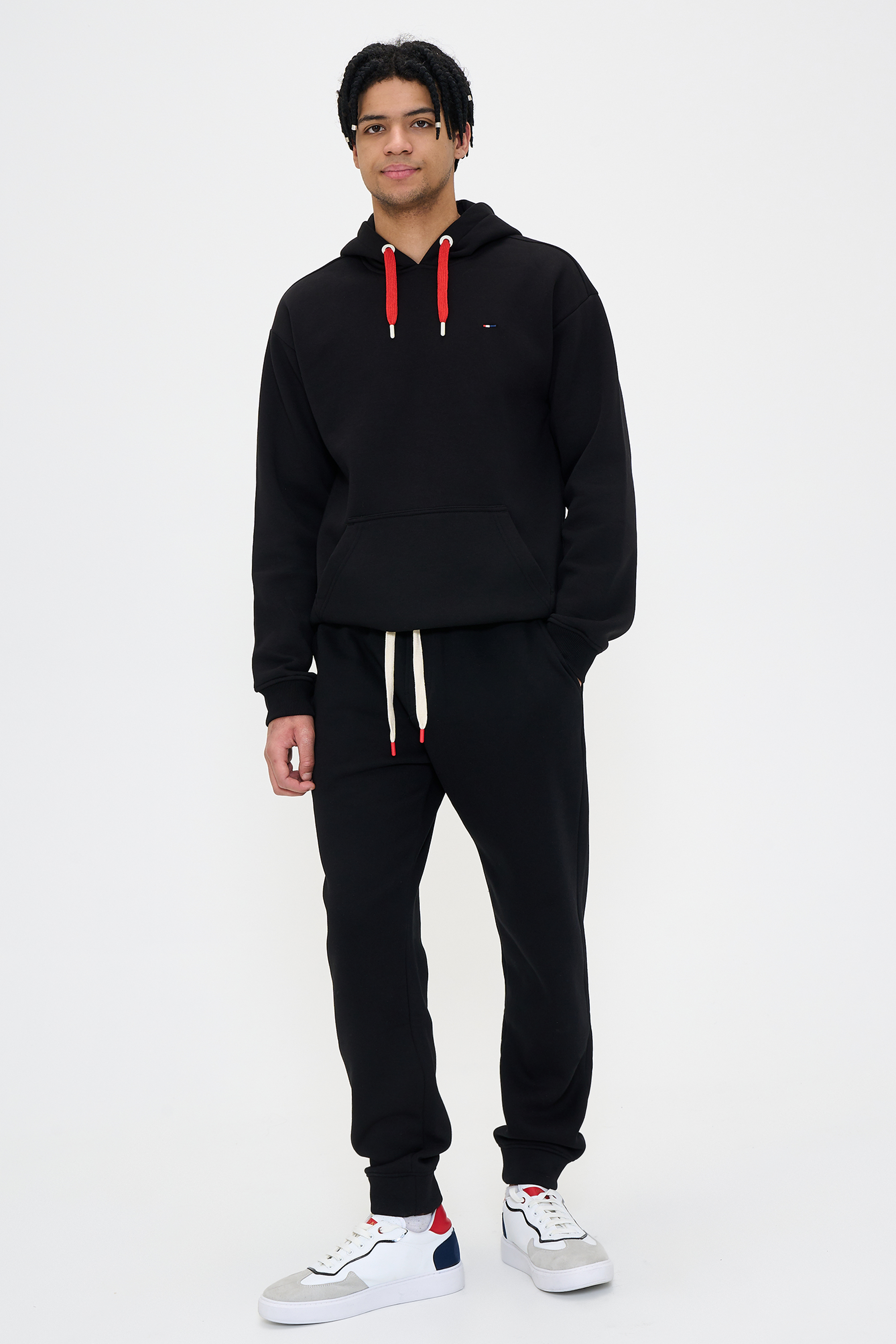 Спортивные брюки мужские U.S. POLO Assn. G081SZ0OP0ODEL-R черные M, Черный, G081SZ0OP0ODEL-R
Спортивные брюки мужские U.S. POLO Assn. G081SZ0OP0ODEL-R черные M, Черный, G081SZ0OP0ODEL-R