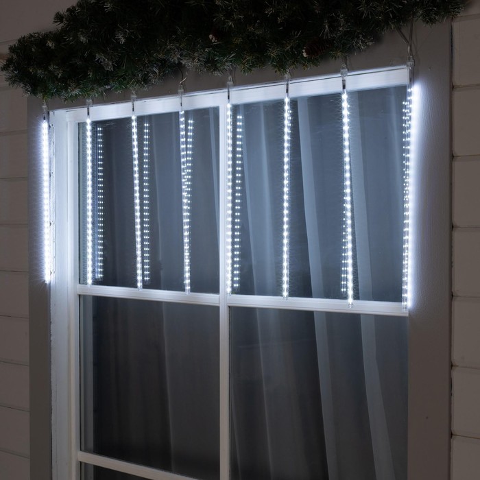 Гирлянда Сосульки 2.5 × 0.5 м, IP65, прозрачная нить, 288 LED, свечение белое с эффектом
Гирлянда Сосульки 2.5 × 0.5 м, IP65, прозрачная нить, 288 LED, свечение белое с эффектом