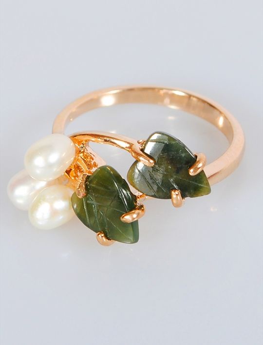 Кольцо из бижутерного сплава р. Lotus Jewelry 43R-63fwp-ja, искусственный жемчуг/нефрит, 43R-63fwp-ja
Кольцо из бижутерного сплава р. Lotus Jewelry 43R-63fwp-ja, искусственный жемчуг/нефрит, 43R-63fwp-ja