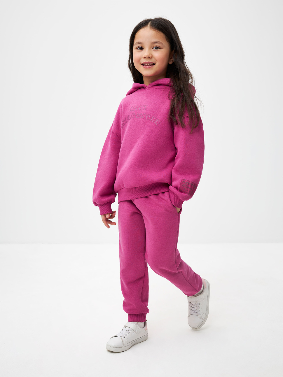 Базовые джоггеры для девочек 3801041548-91 цв. фуксия р.116, 3801041548-91
Базовые джоггеры для девочек 3801041548-91 цв. фуксия р.116, 3801041548-91