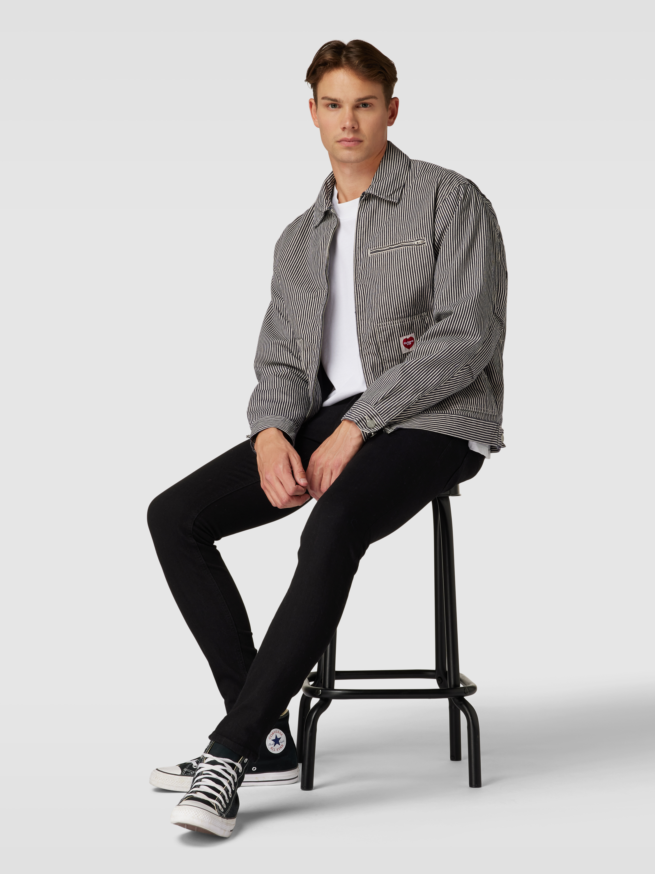 Джинсы мужские Jack & Jones 1841723 черные 33/30 доставка из-за рубежа, Черный, 1841723
Джинсы мужские Jack & Jones 1841723 черные 33/30 доставка из-за рубежа, Черный, 1841723