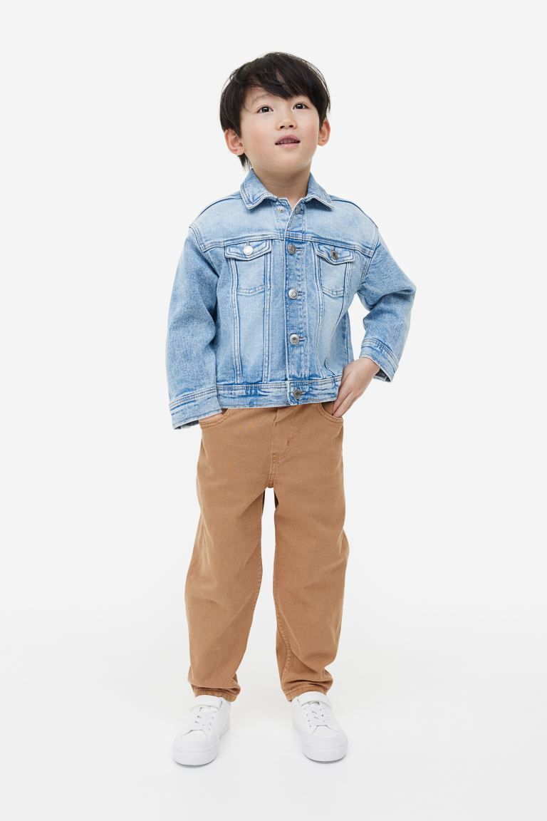 Брюки детские H&M 1131744, цвет бежевый/темно-синий, размер 122 (доставка из-за рубежа), Бежевый;синий, 1131744
Брюки детские H&M 1131744, цвет бежевый/темно-синий, размер 122 (доставка из-за рубежа), Бежевый;синий, 1131744