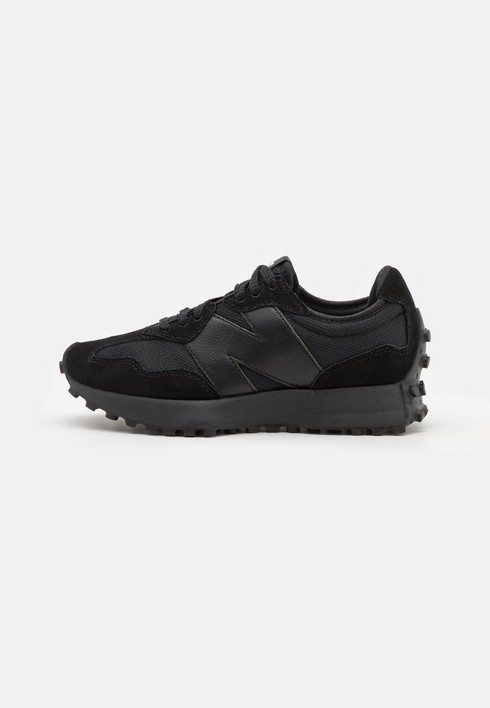 Кроссовки мужские New Balance Ms 327 Unisex черные 45.5 EU (доставка из-за рубежа), Черный, Ms 327 Unisex
Кроссовки мужские New Balance Ms 327 Unisex черные 45.5 EU (доставка из-за рубежа), Черный, Ms 327 Unisex