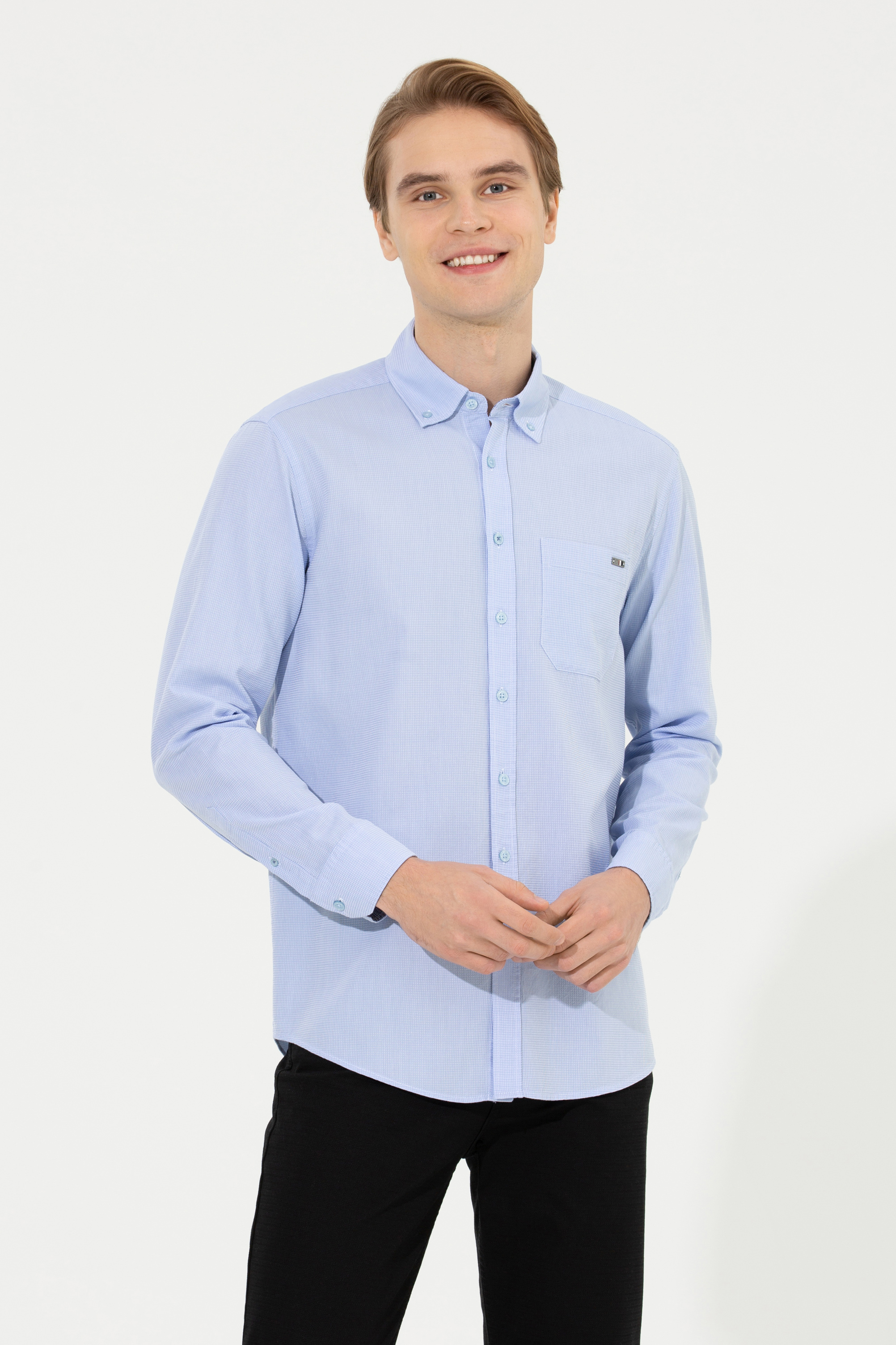 Рубашка мужская U.S. POLO Assn. G081SZ0040YARED голубая XS, Голубой, G081SZ0040YARED
Рубашка мужская U.S. POLO Assn. G081SZ0040YARED голубая XS, Голубой, G081SZ0040YARED