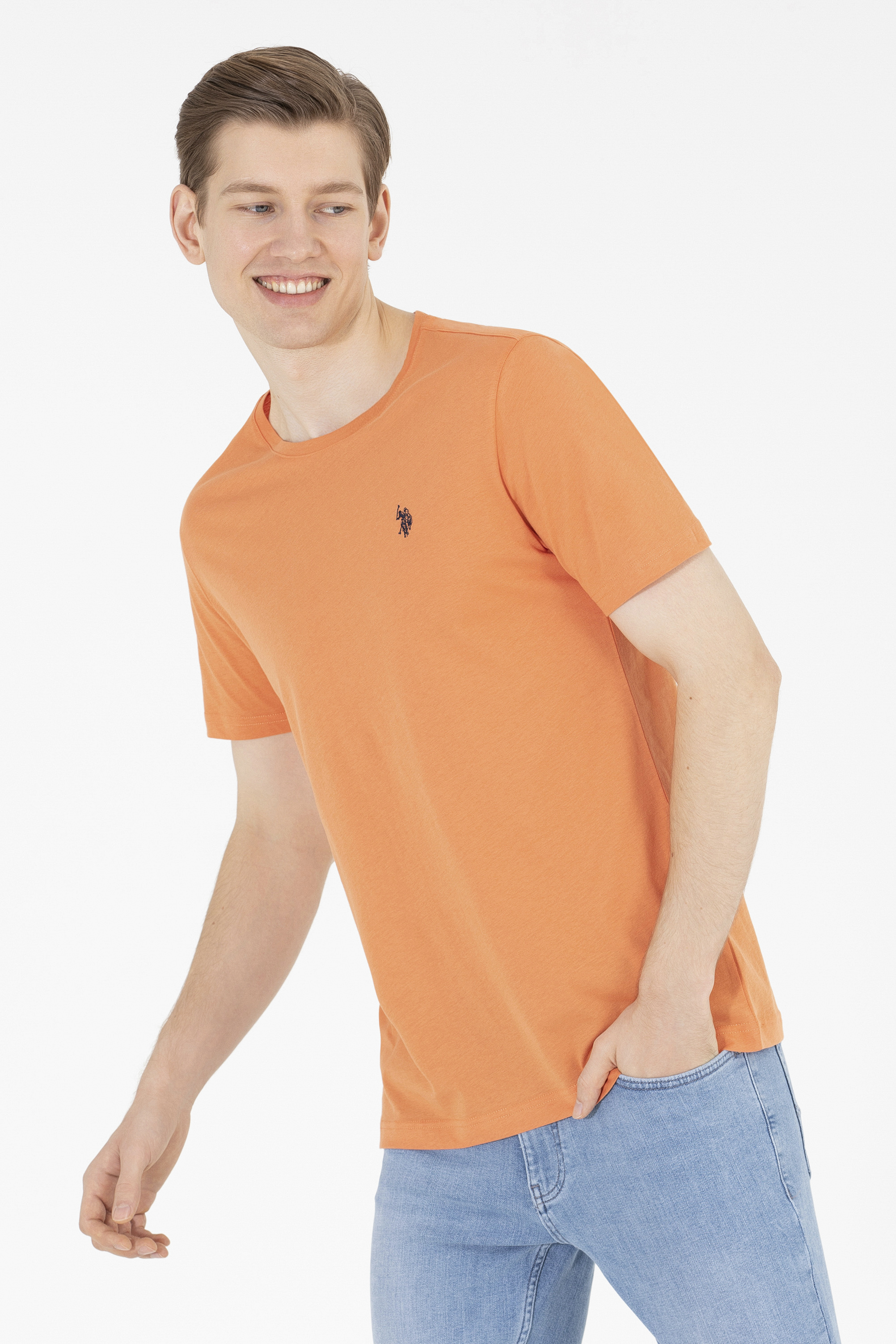 Футболка мужская U.S. POLO Assn. G081SZ0110TS01IY023 оранжевая M, Оранжевый, G081SZ0110TS01IY023
Футболка мужская U.S. POLO Assn. G081SZ0110TS01IY023 оранжевая M, Оранжевый, G081SZ0110TS01IY023