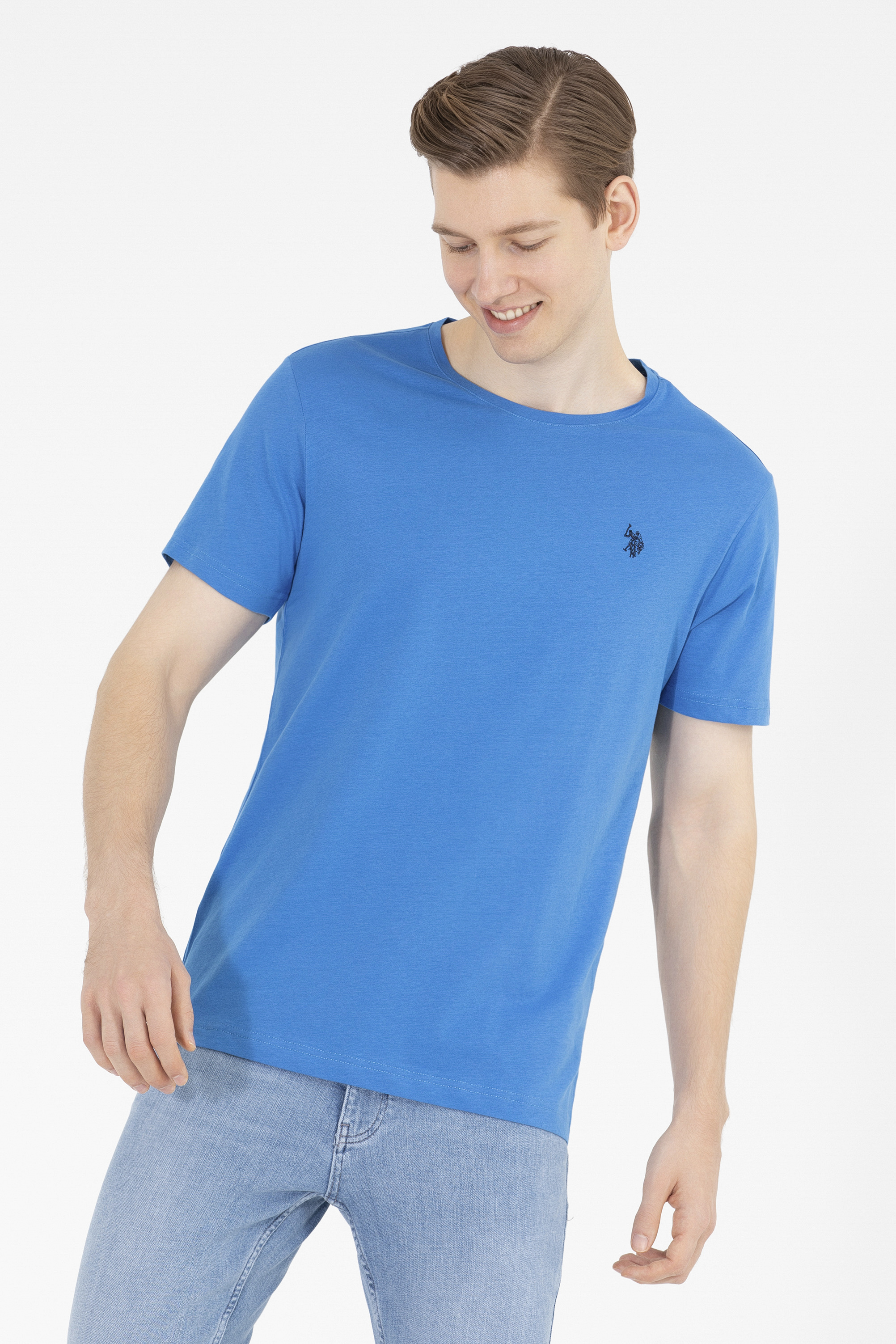 Футболка мужская U.S. POLO Assn. G081SZ0110TS01IY023 синяя L, Синий, G081SZ0110TS01IY023
Футболка мужская U.S. POLO Assn. G081SZ0110TS01IY023 синяя L, Синий, G081SZ0110TS01IY023