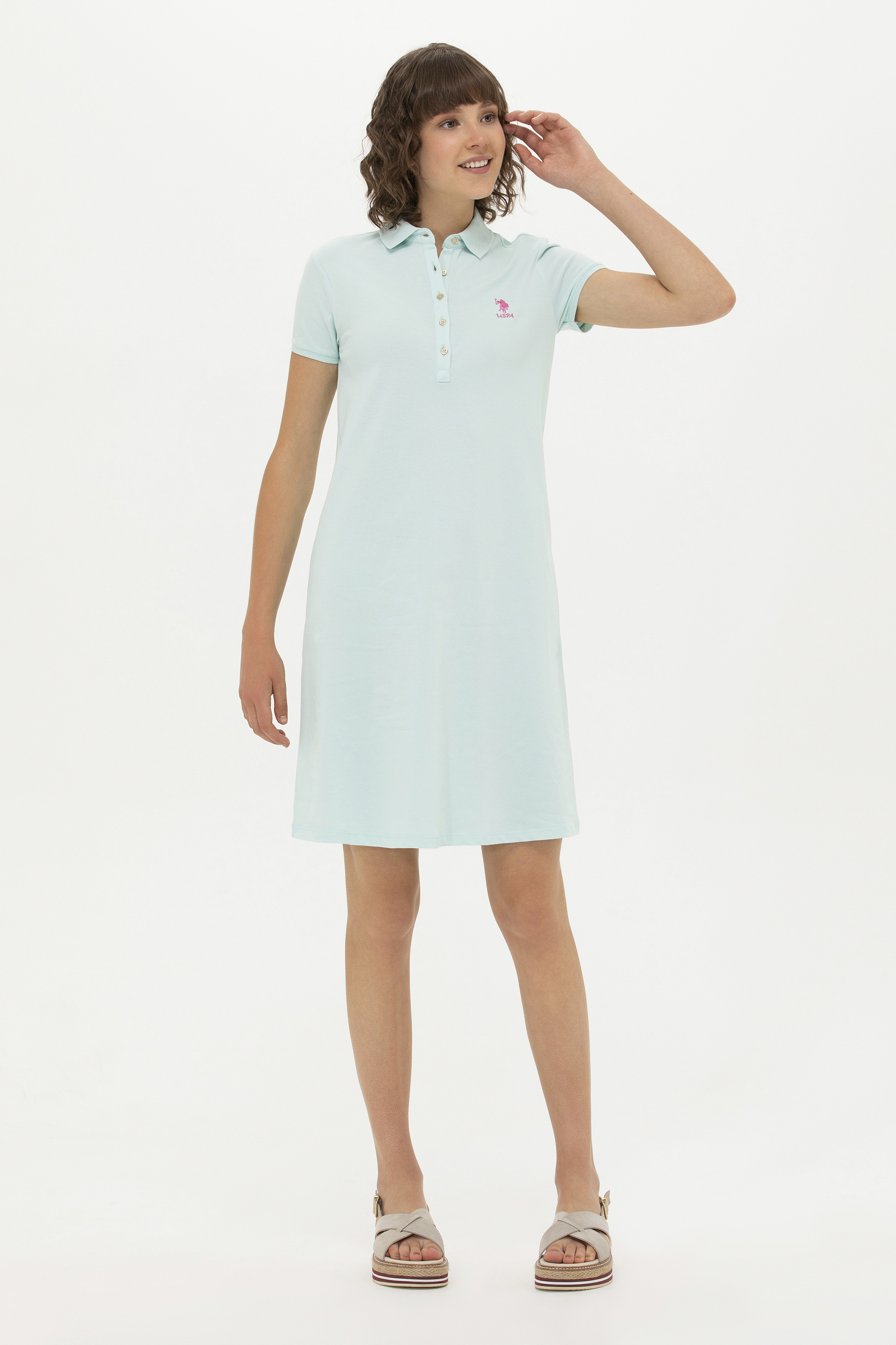 Платье женское U.S. POLO Assn. G082GL0750GURLIN23 бирюзовое 2XS, Бирюзовый, G082GL0750GURLIN23
Платье женское U.S. POLO Assn. G082GL0750GURLIN23 бирюзовое 2XS, Бирюзовый, G082GL0750GURLIN23
