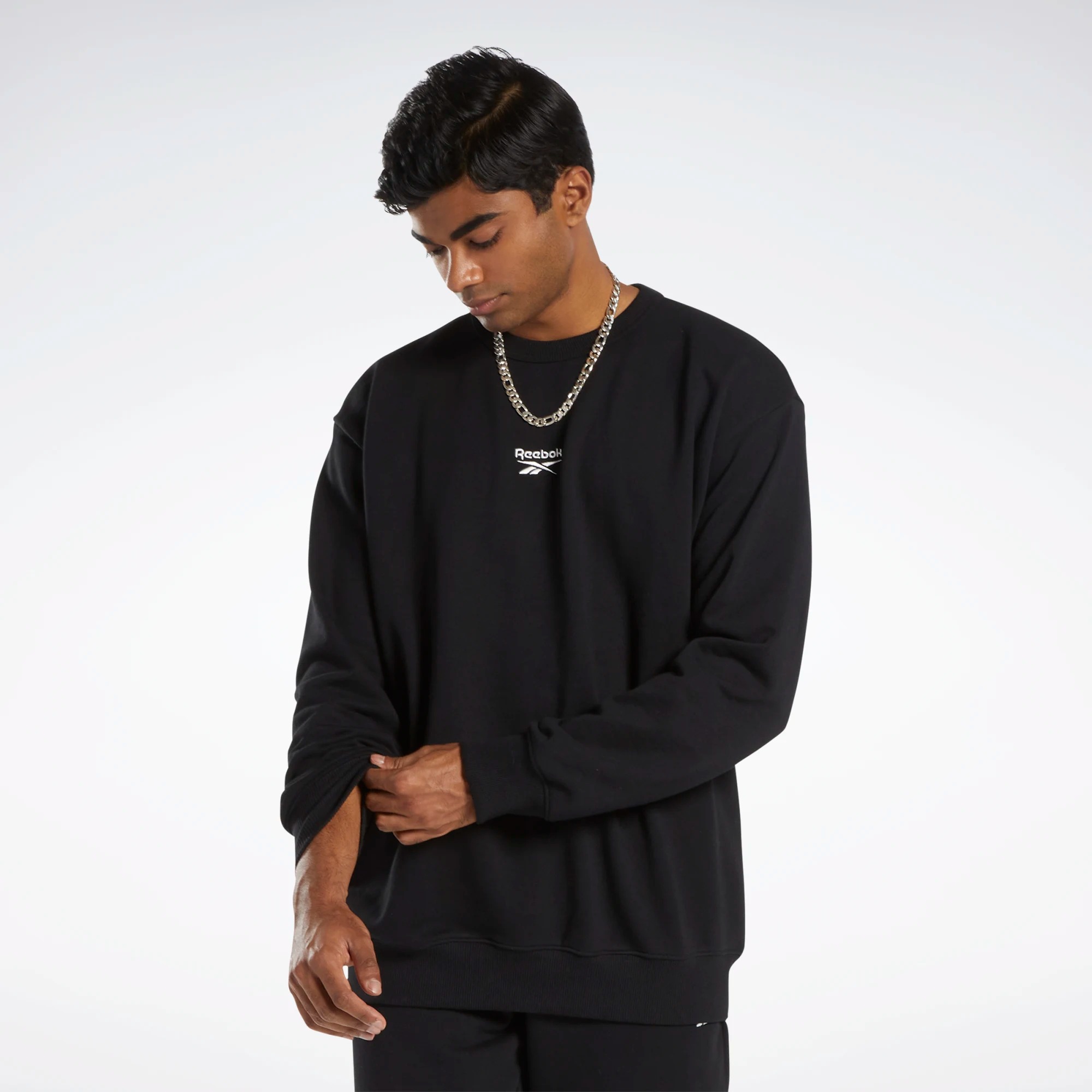 Свитшот мужской Reebok Classics Small Vector Crew Sweatshirt черный XL, Classics Small Vector Crew Sweatshirt
Свитшот мужской Reebok Classics Small Vector Crew Sweatshirt черный XL, Classics Small Vector Crew Sweatshirt