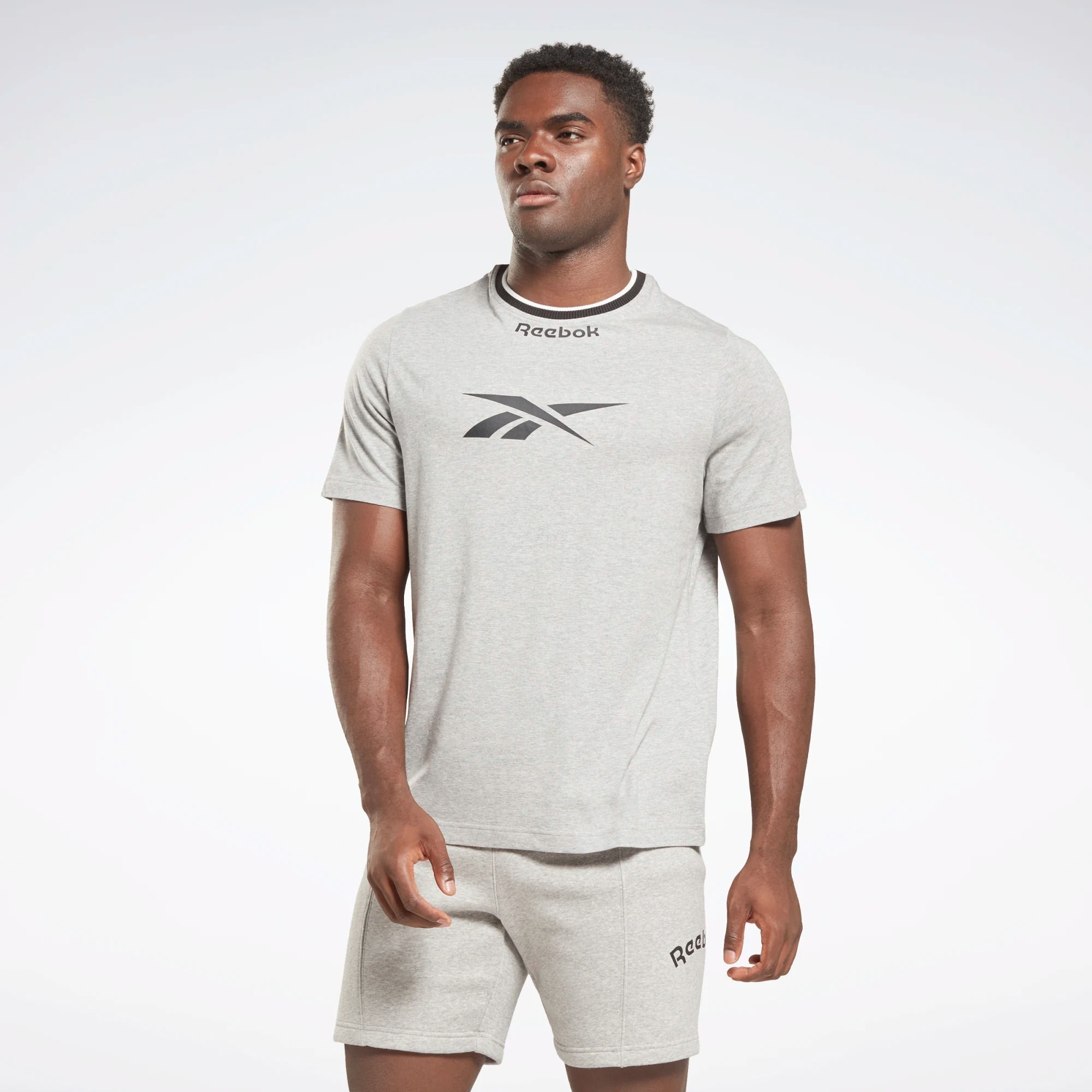 Футболка мужская Reebok Identity Arch Logo T-Shirt серая S, Identity Arch Logo T-Shirt
Футболка мужская Reebok Identity Arch Logo T-Shirt серая S, Identity Arch Logo T-Shirt