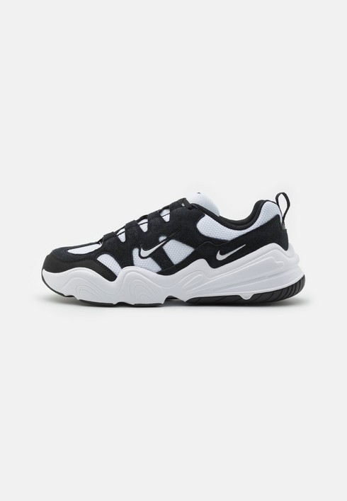 Кроссовки мужские Nike Tech Hera белые 44.5 EU (доставка из-за рубежа), Белый, Tech Hera
Кроссовки мужские Nike Tech Hera белые 44.5 EU (доставка из-за рубежа), Белый, Tech Hera