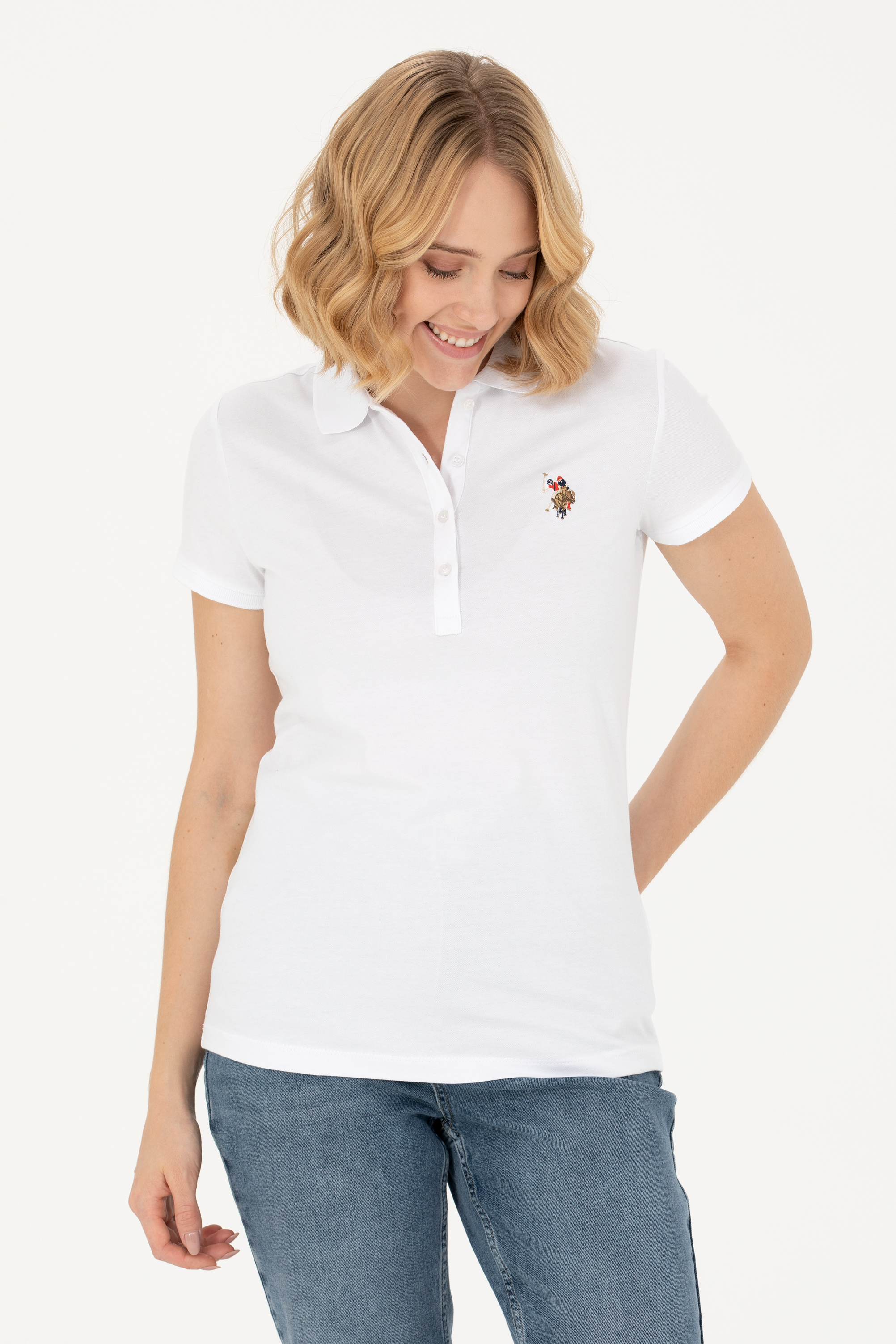 Футболка женская U.S. POLO Assn. G082SZ0110TP0123-CLR белая XS, Белый, G082SZ0110TP0123-CLR
Футболка женская U.S. POLO Assn. G082SZ0110TP0123-CLR белая XS, Белый, G082SZ0110TP0123-CLR